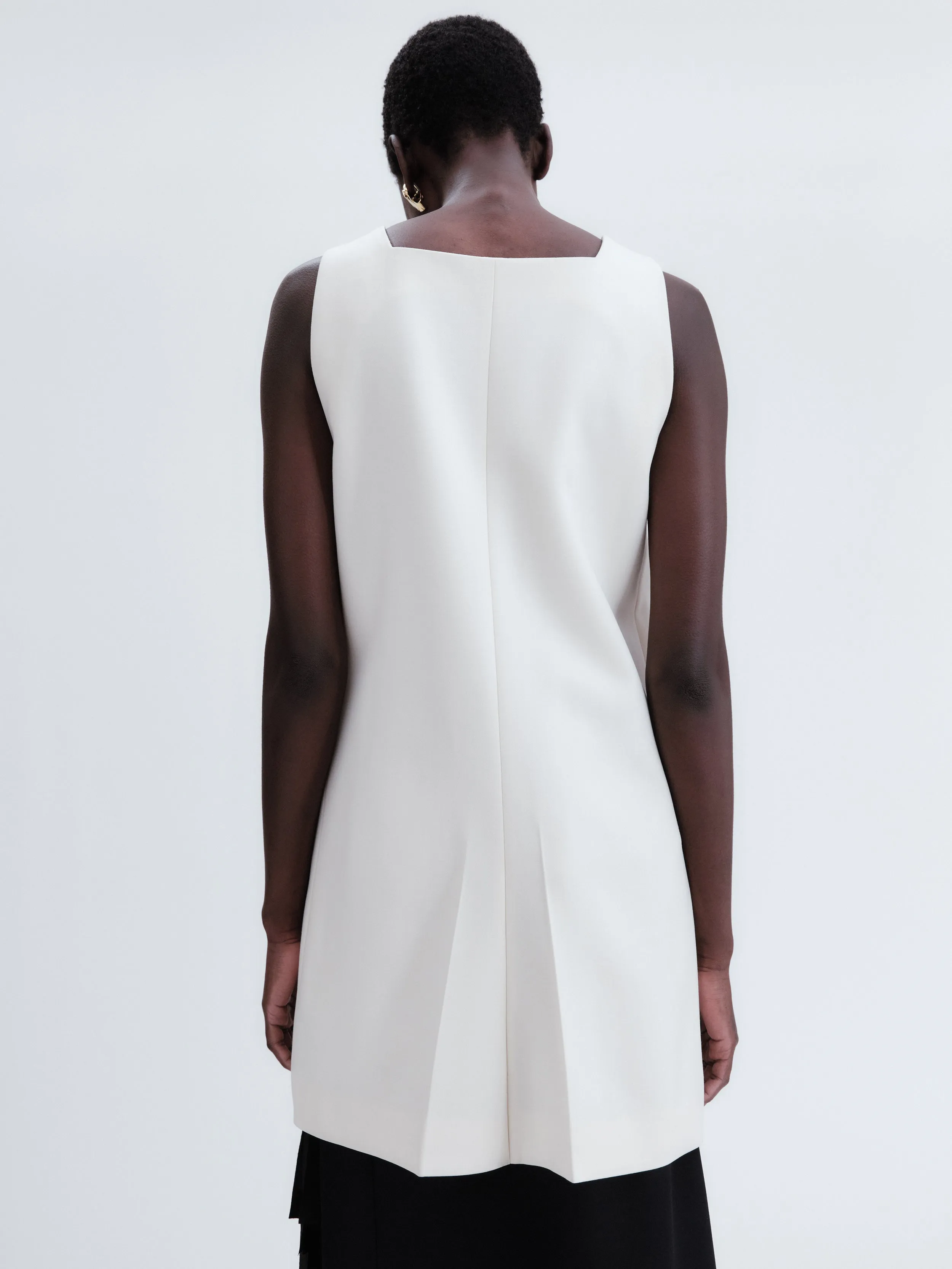 Robe courte chasuble en crêpe de laine sold by Carven product image thumbnail 2