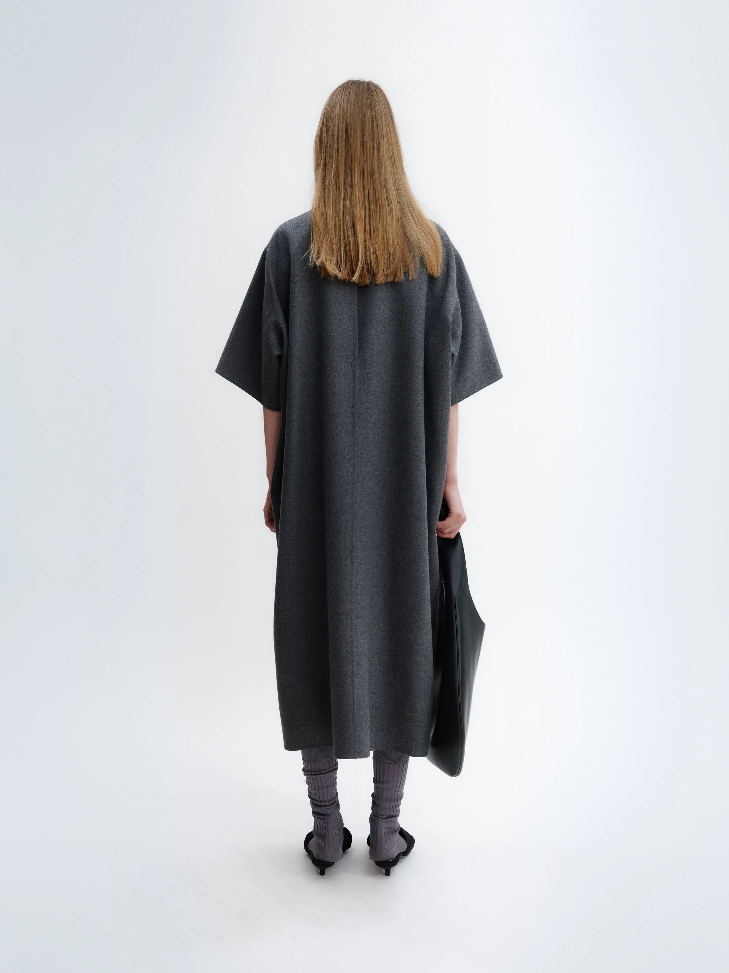 Robe t-shirt en laine légère double face sold by Carven product image thumbnail 5