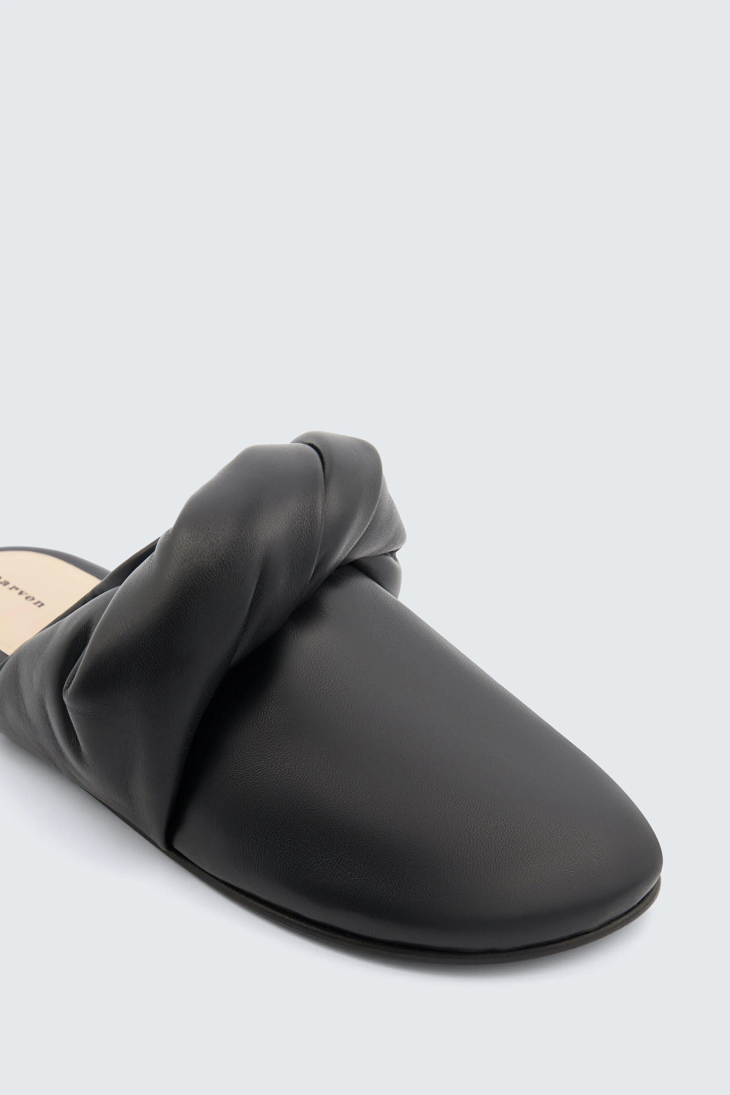 Mule Garnier nouée en cuir noir sold by Carven product image thumbnail 4