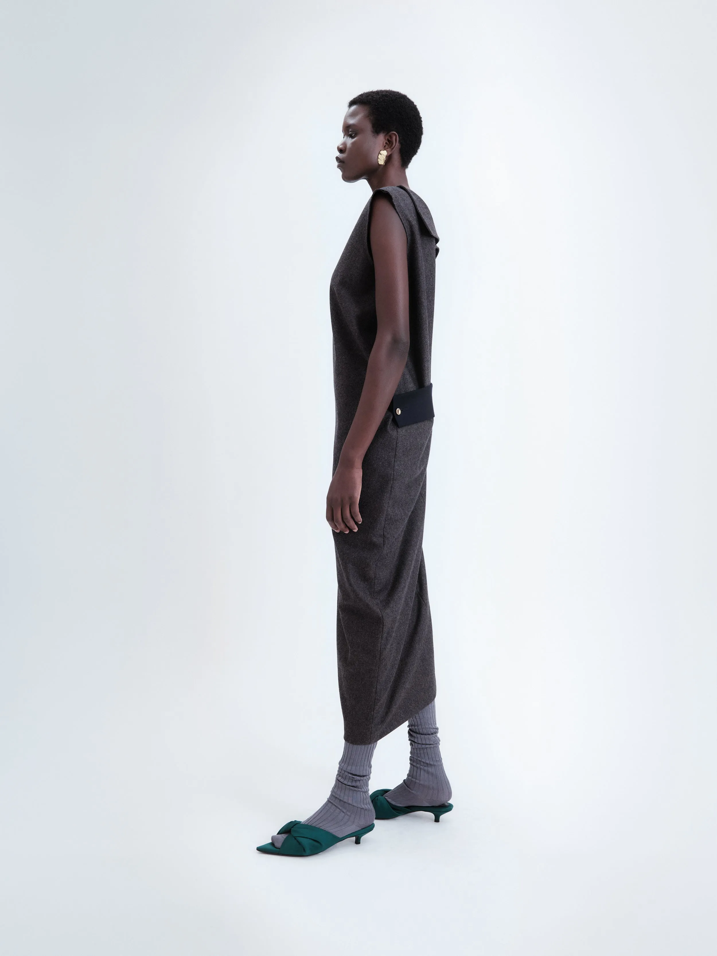 Robe à martingale en flanelle sold by Carven product image thumbnail 3