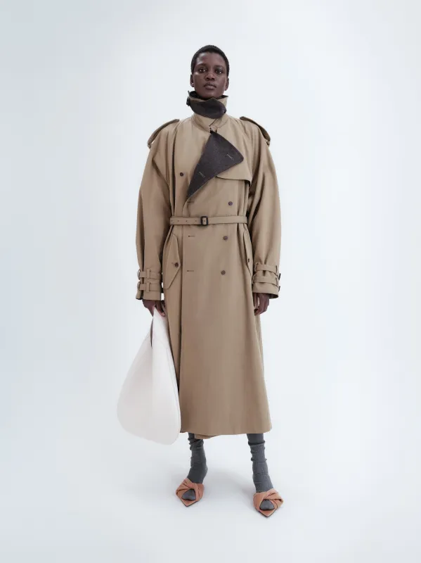 Trench en twill technique made by Carven