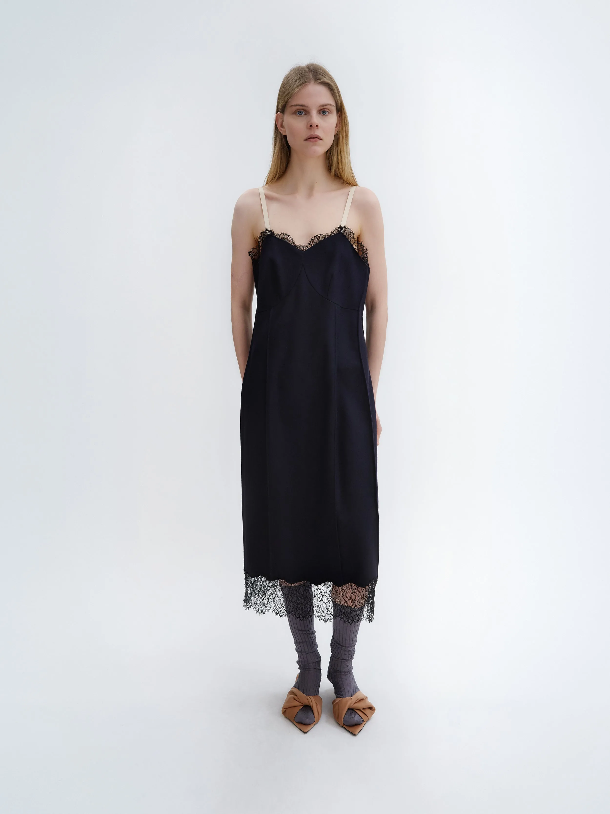 Robe lingerie en flanelle sold by Carven product image thumbnail 5