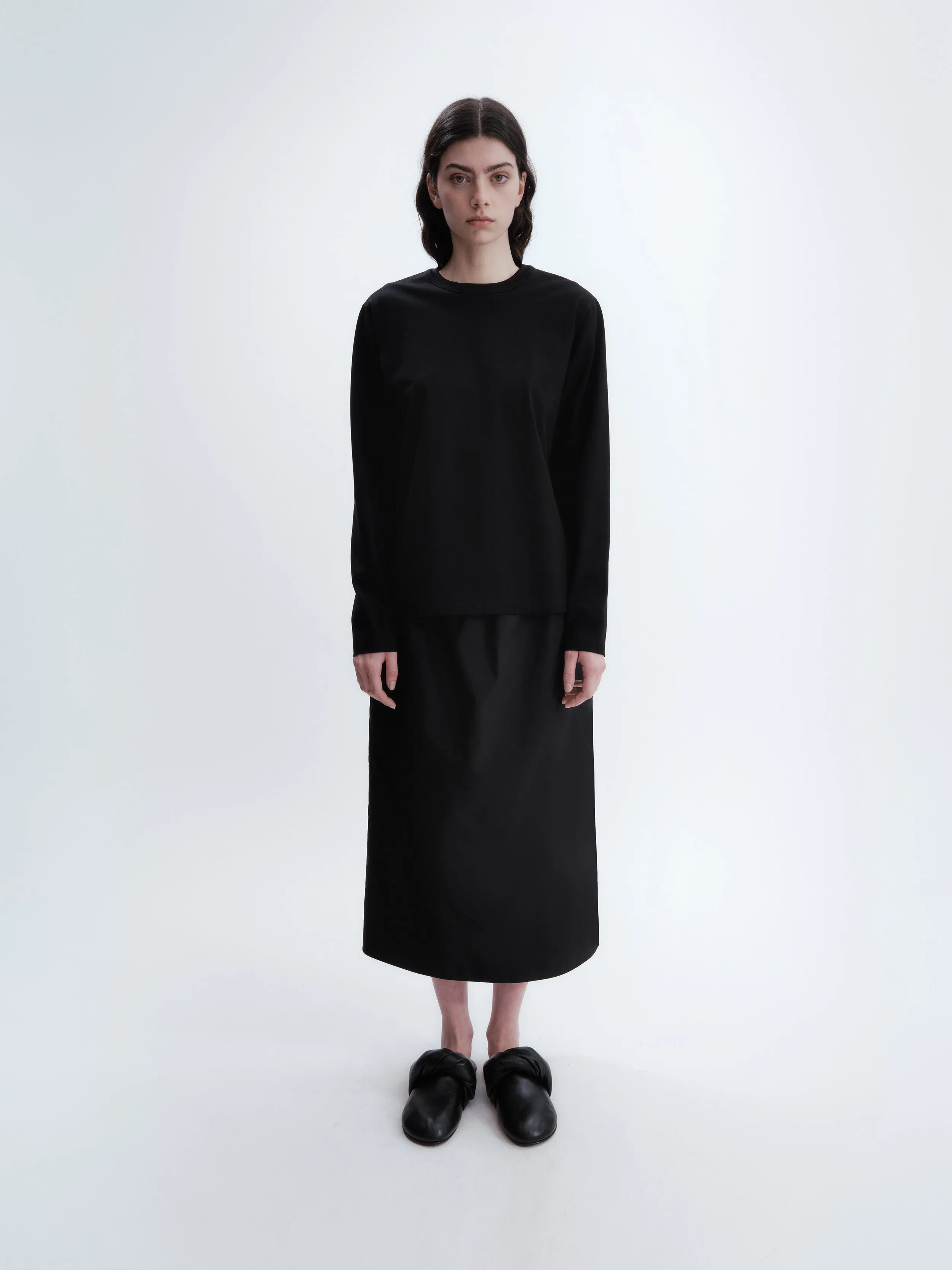 T-shirt manches longues détail perlé en jersey de coton sold by Carven