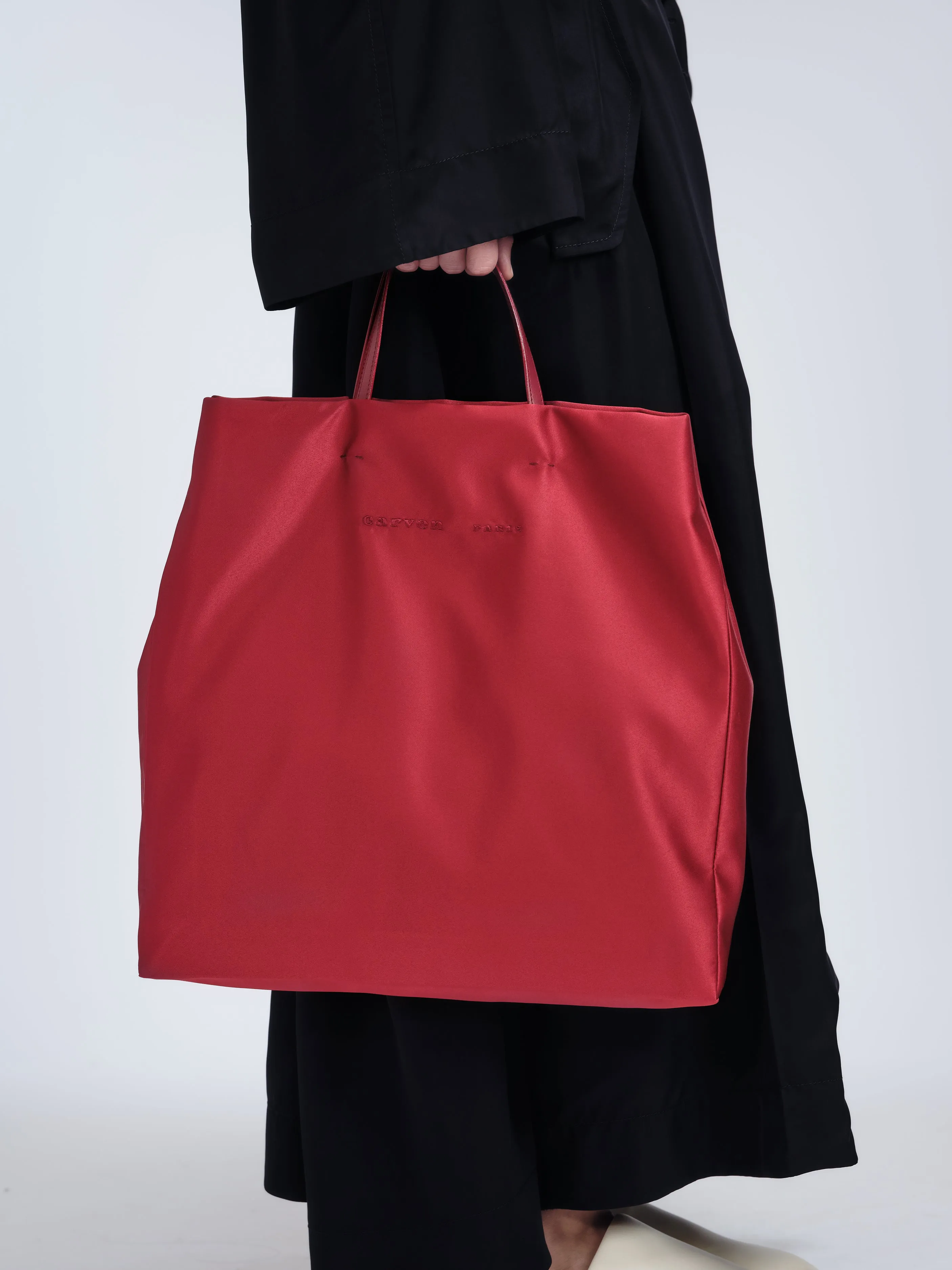 Cabas Jeanne en satin sold by Carven product image thumbnail 2