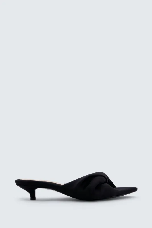 Mule Coupole nouée en satin sold by Carven