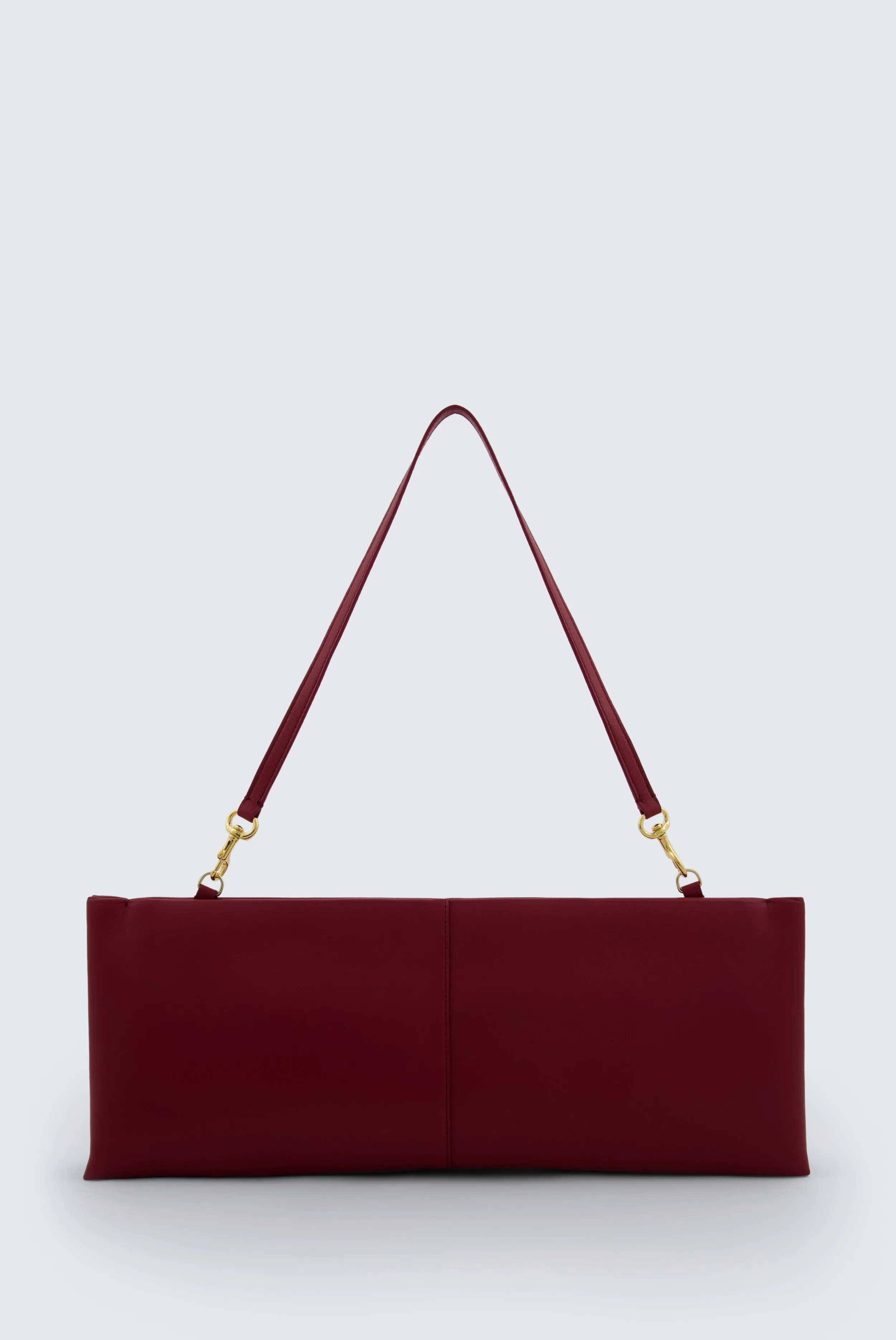 Pochette Louise en cuir nappa sold by Carven