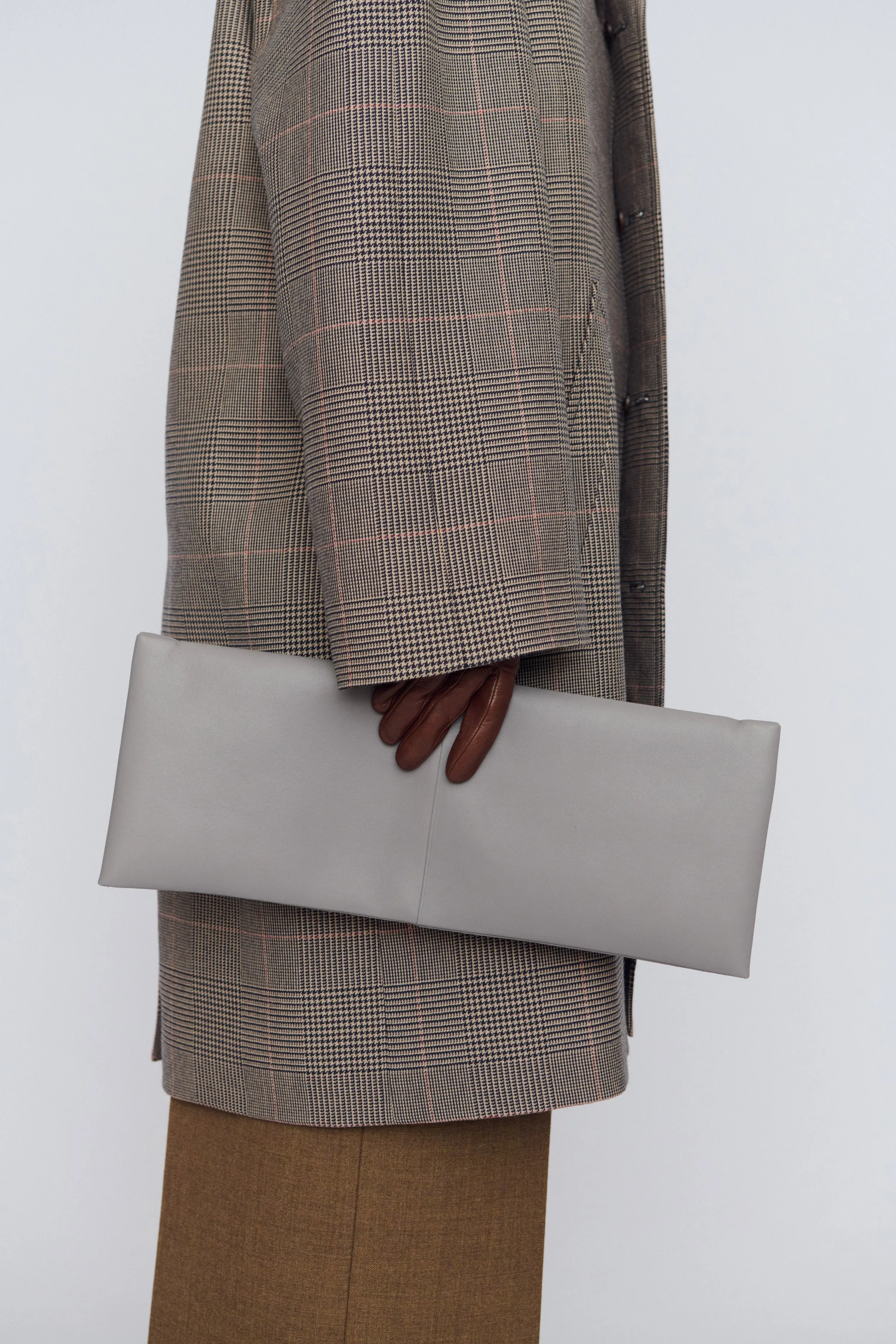 Pochette Louise en cuir nappa sold by Carven product image thumbnail 2