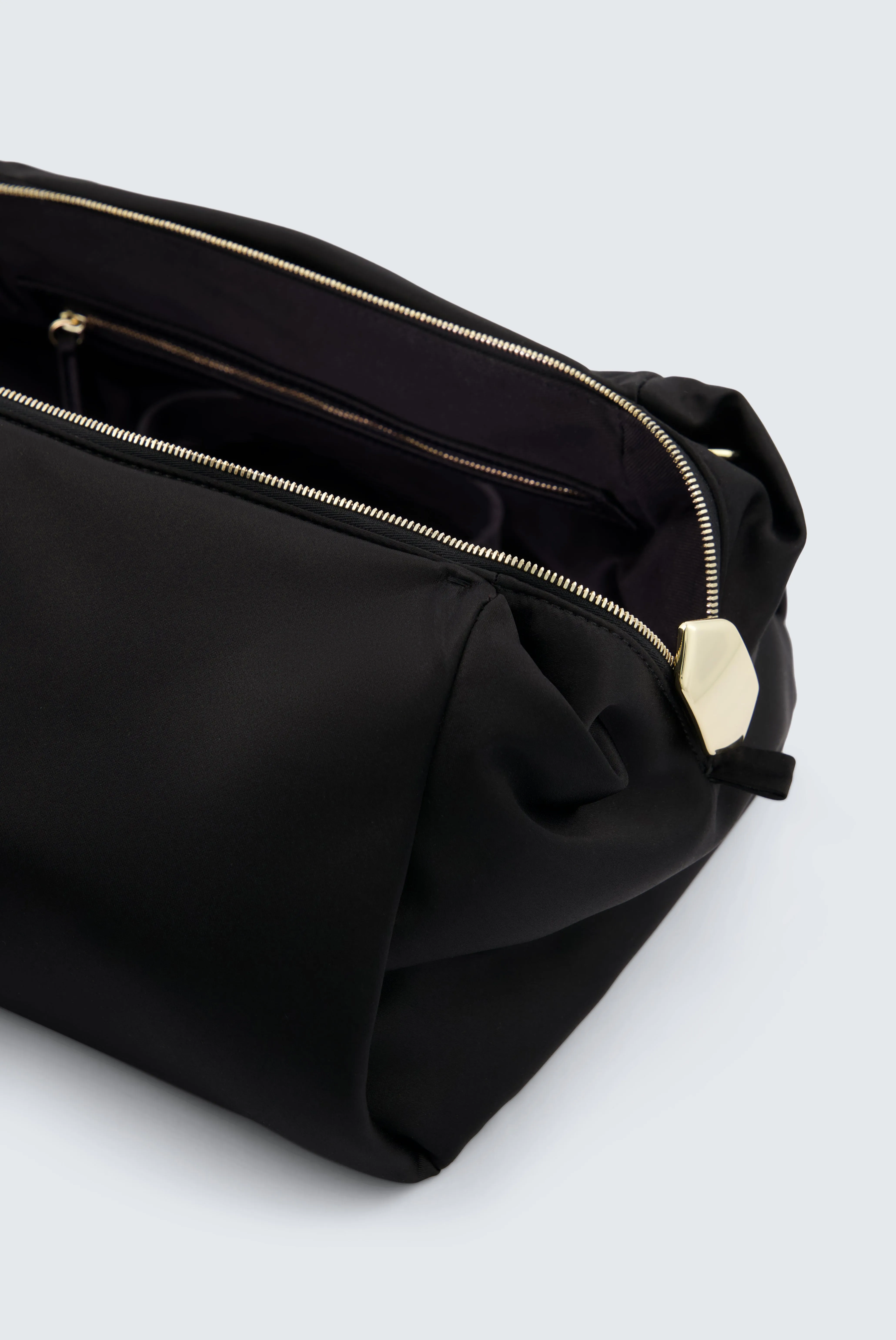 Sac Marie en satin sold by Carven product image thumbnail 4
