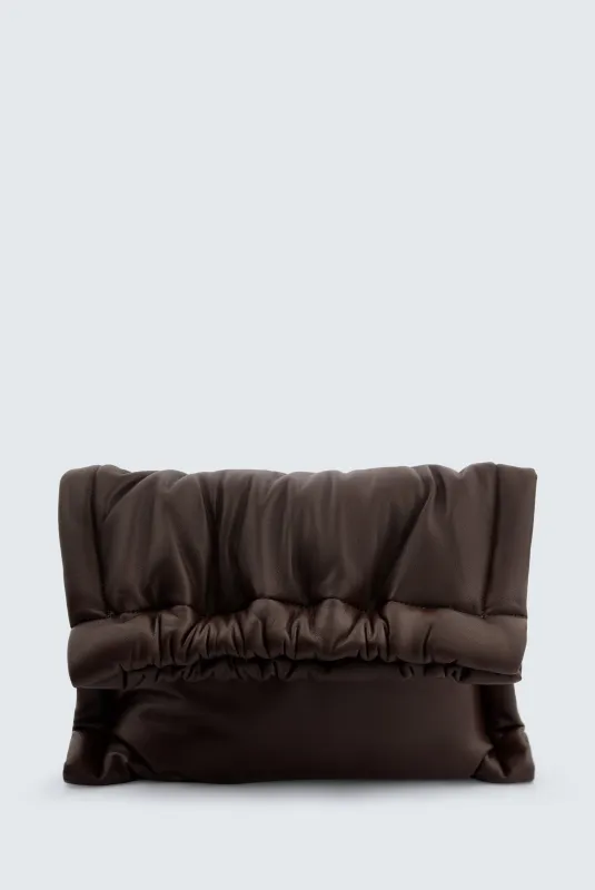 Sac Louise Medium en cuir sold by Carven