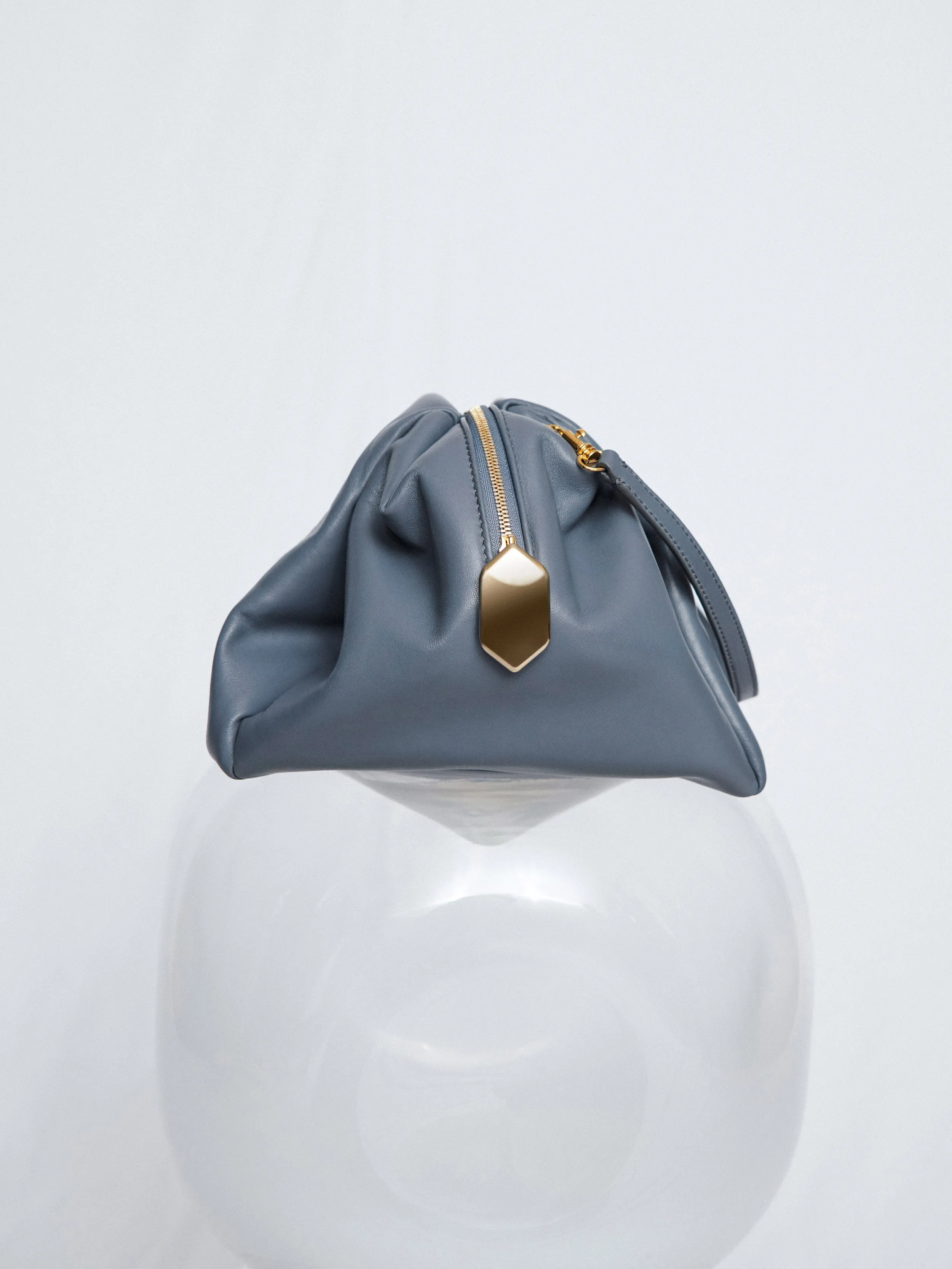 Sac Marie en cuir sold by Carven product image thumbnail 5