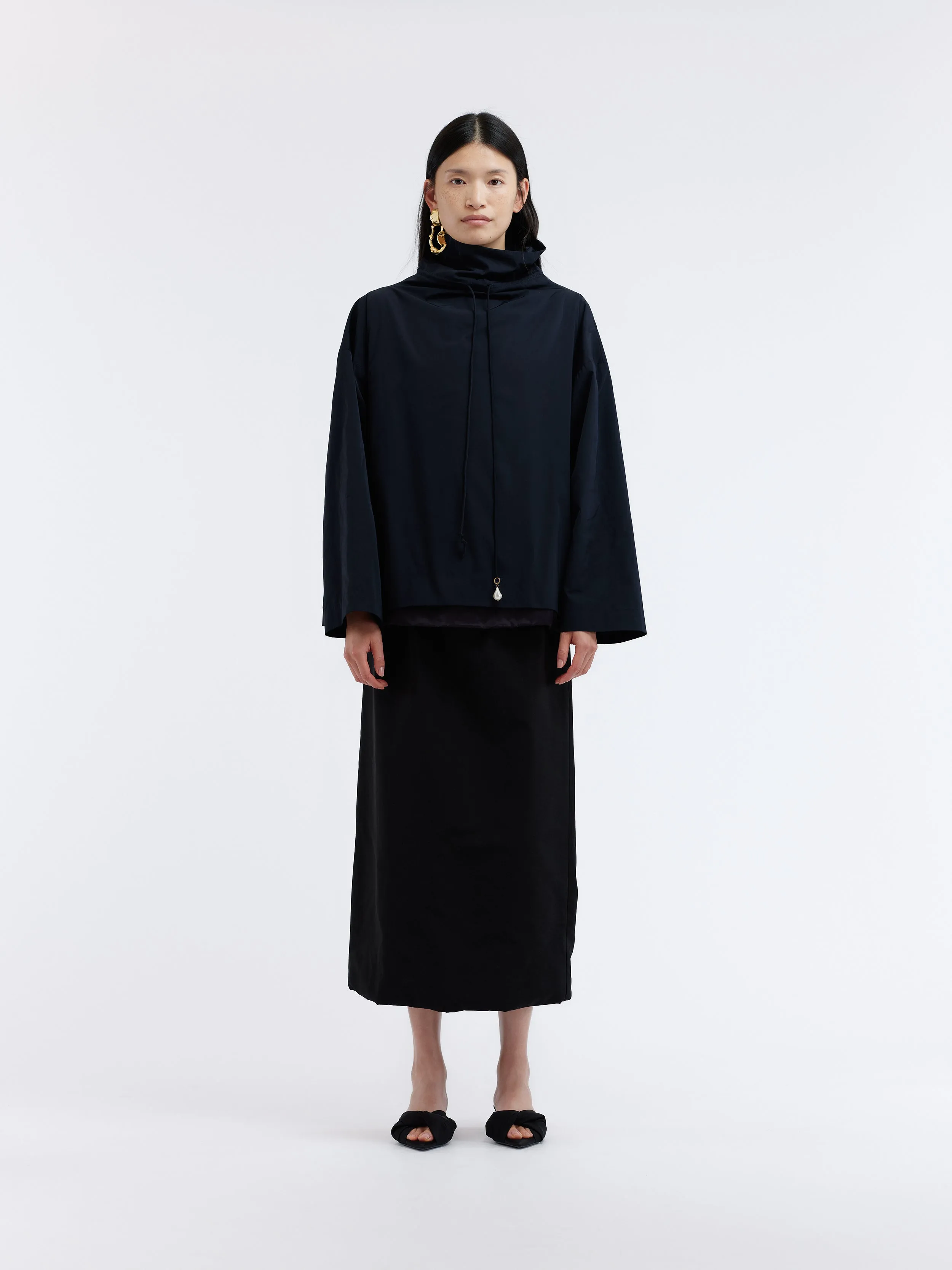 Blouse manches longues en taffetas couture sold by Carven