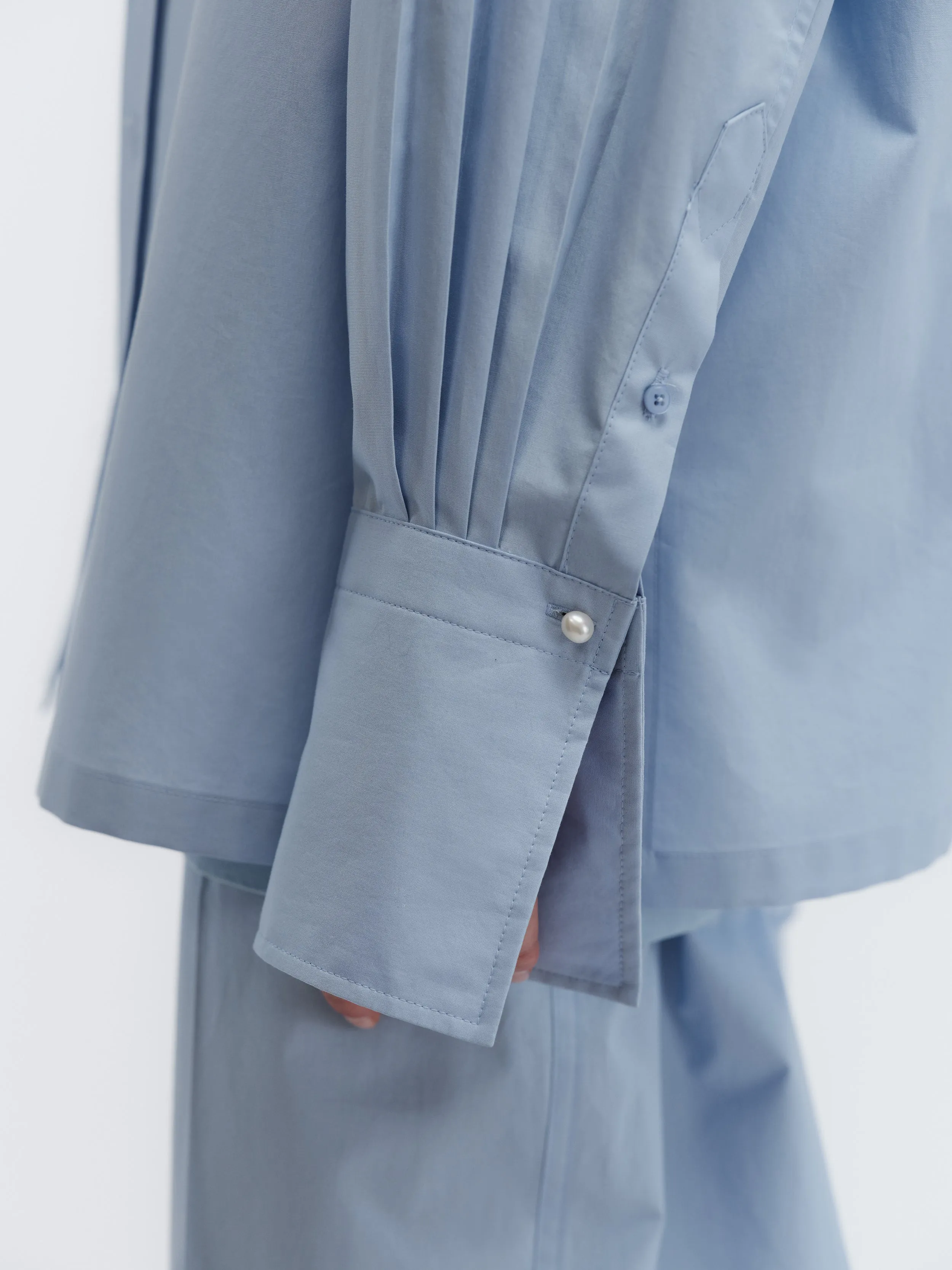 Chemise longue en popeline de coton légère sold by Carven product image thumbnail 5