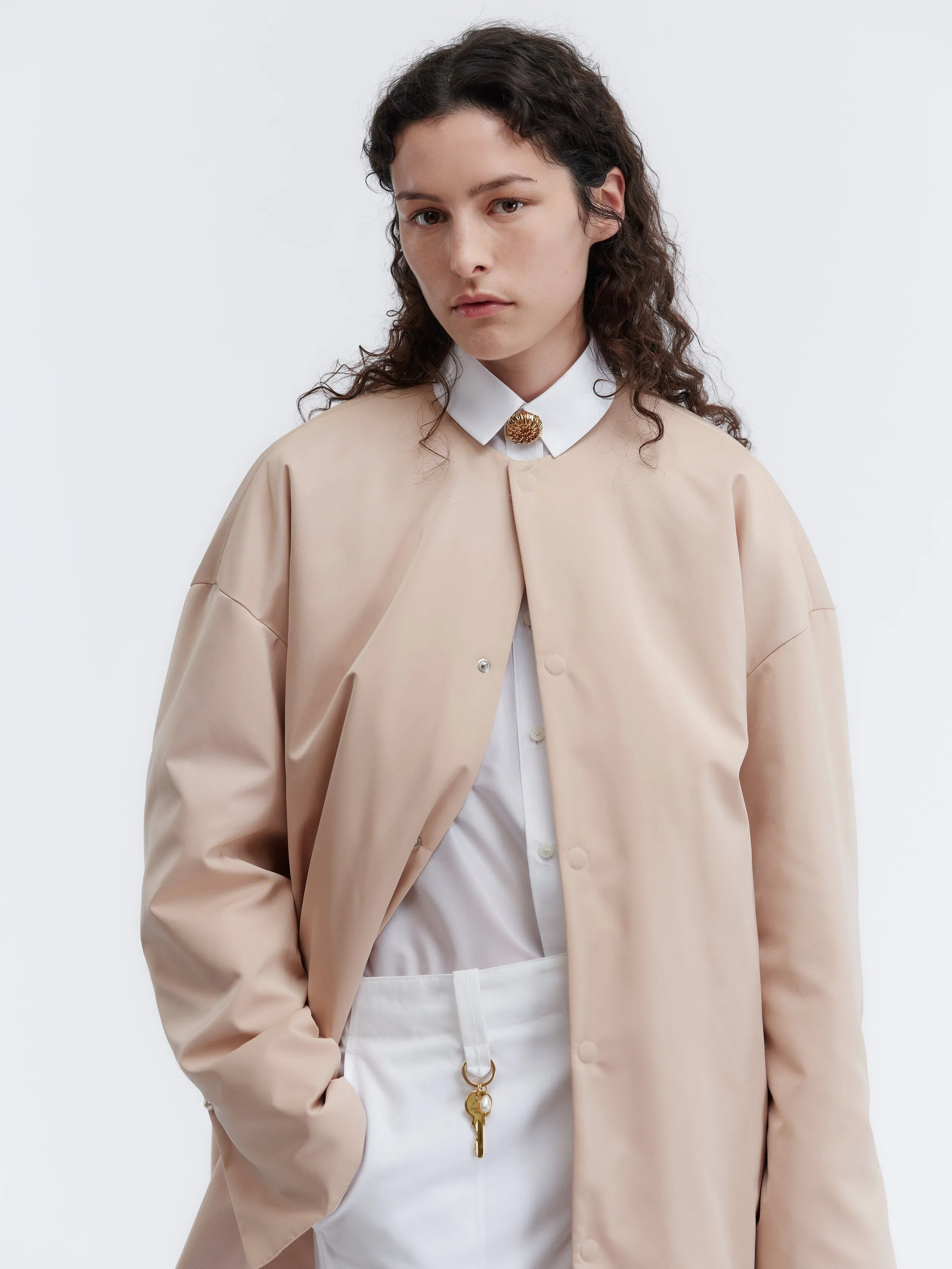 Manteau court ouatiné en duchesse sold by Carven product image thumbnail 2