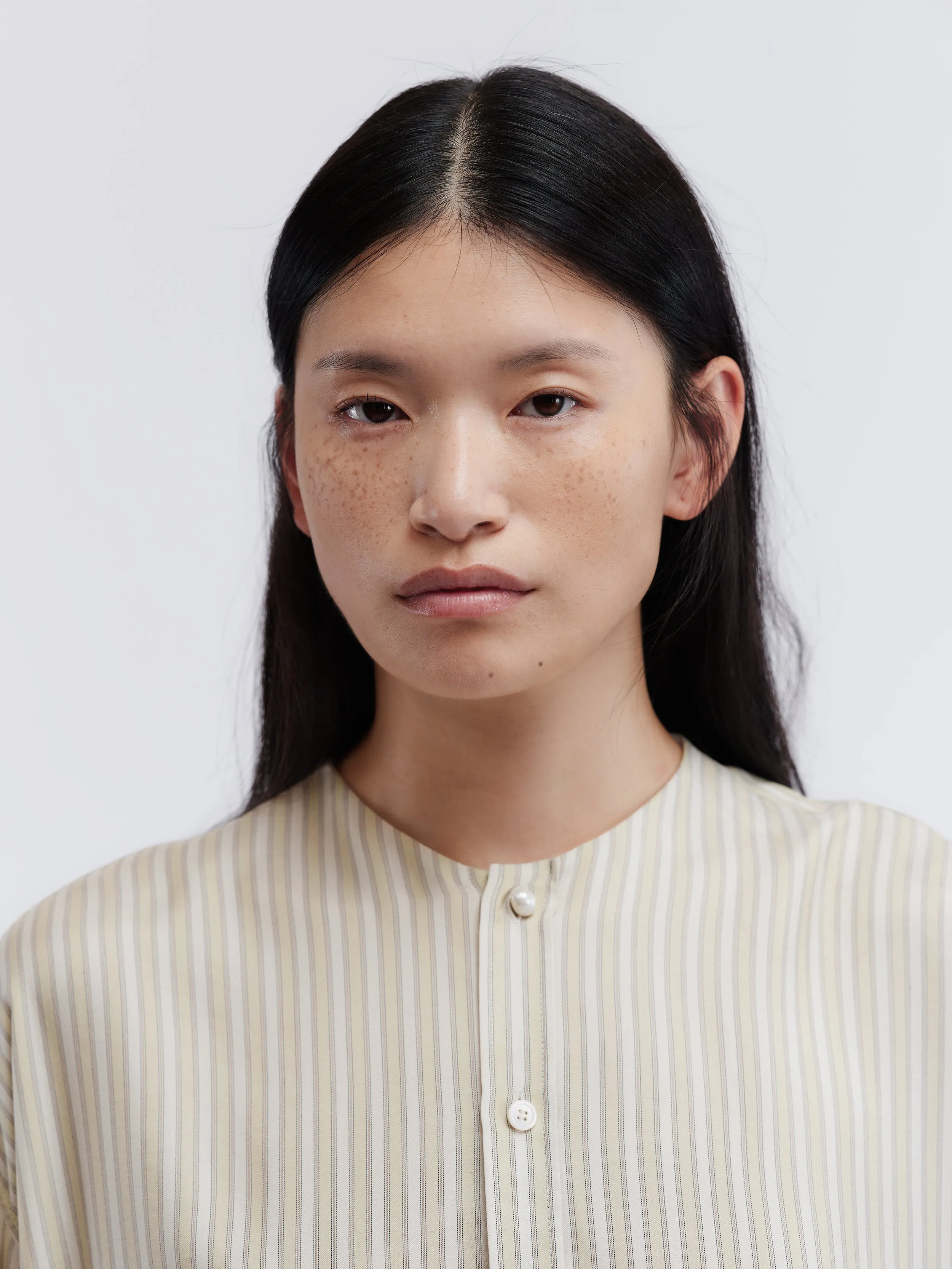 Chemise sans col en soie lingerie rayée sold by Carven product image thumbnail 5