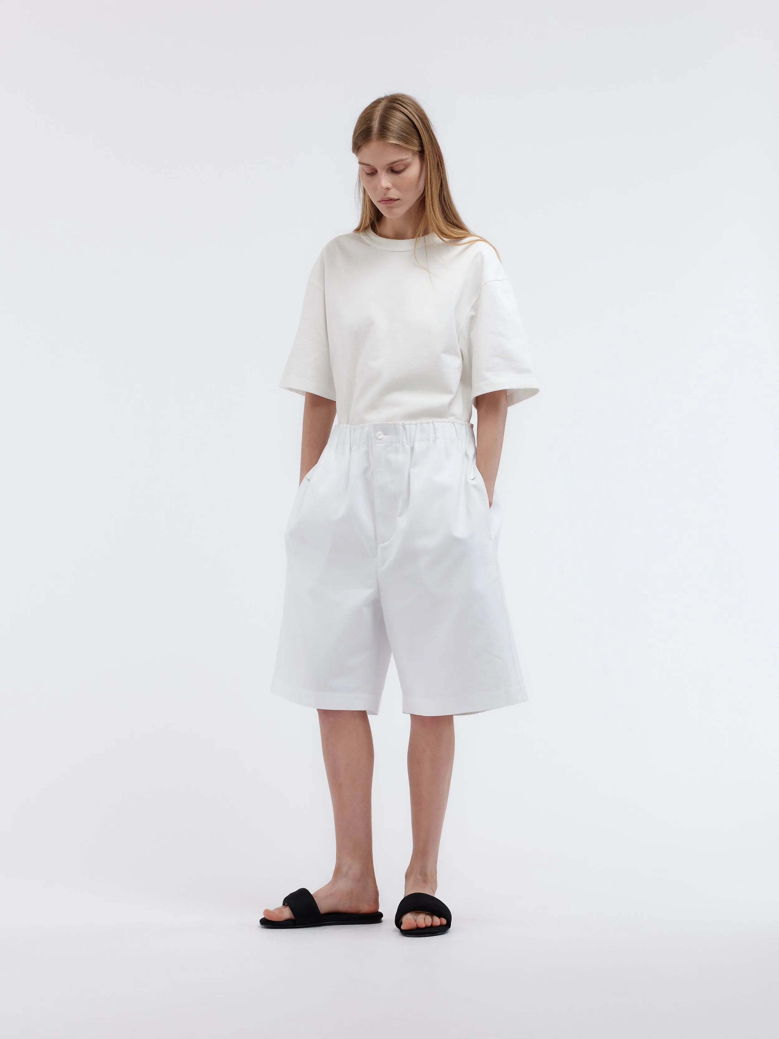Short oversize en coton militaire sold by Carven