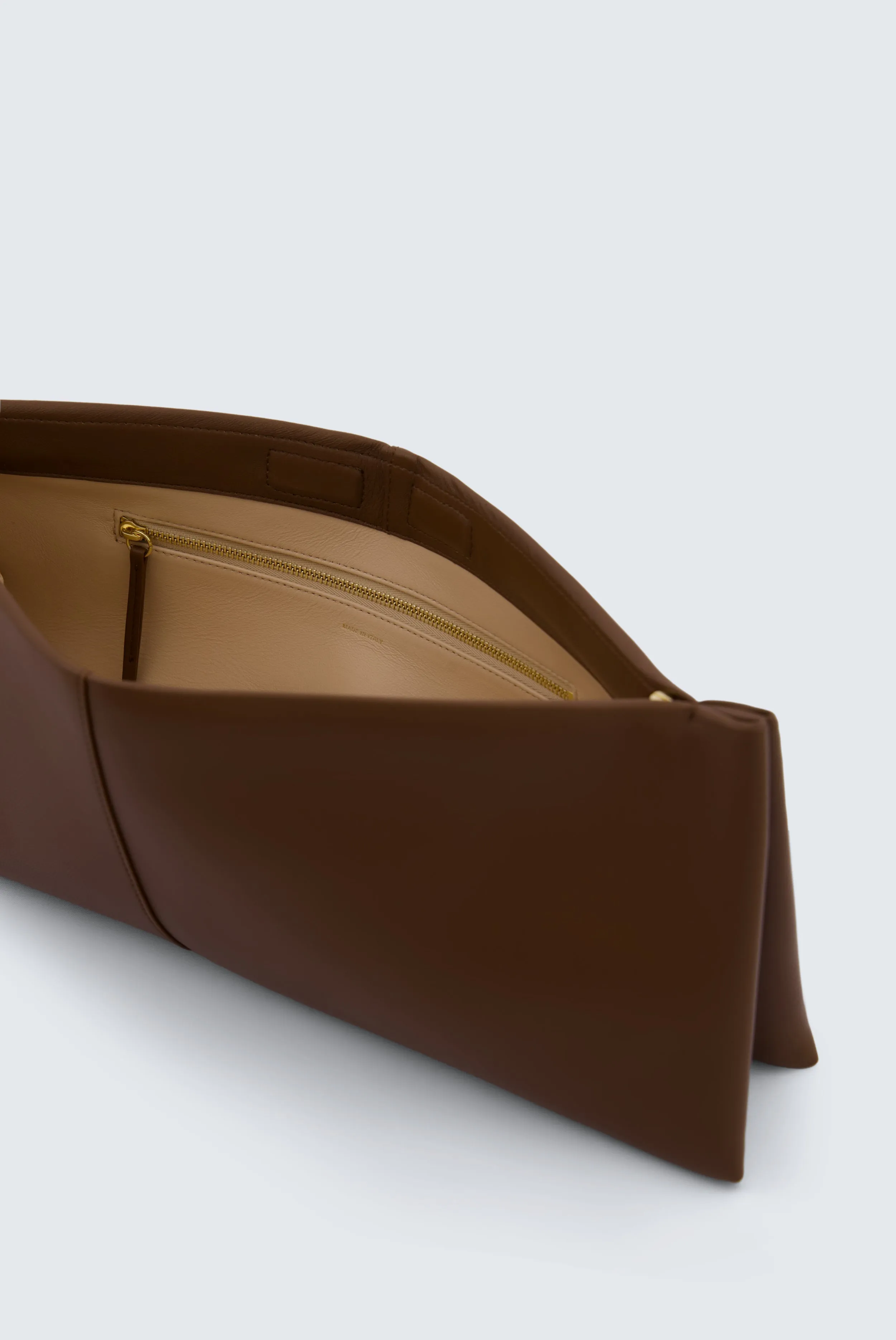 Pochette Louise en cuir nappa sold by Carven product image thumbnail 4