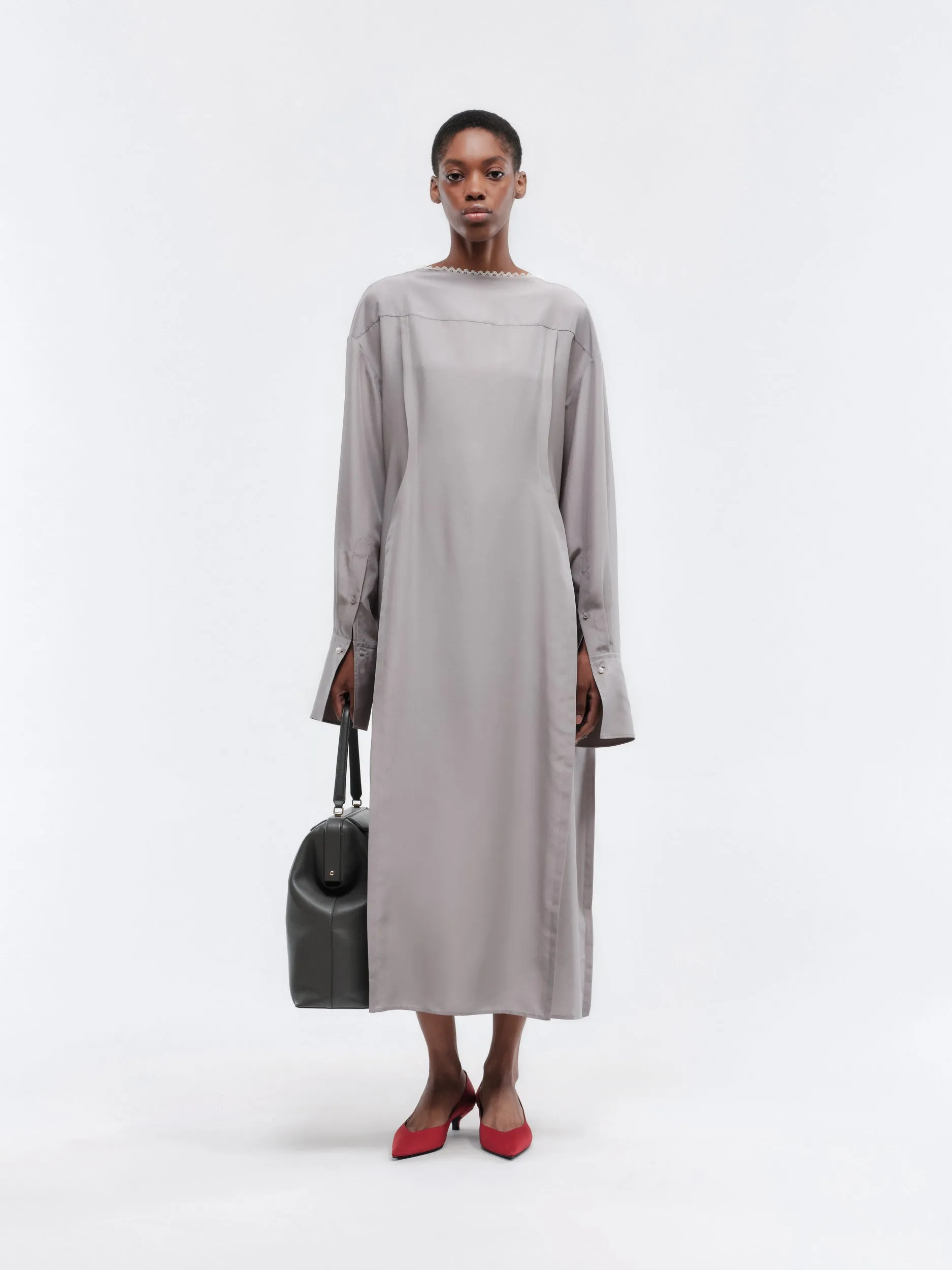 Robe Espéranto en soie habotai sold by Carven