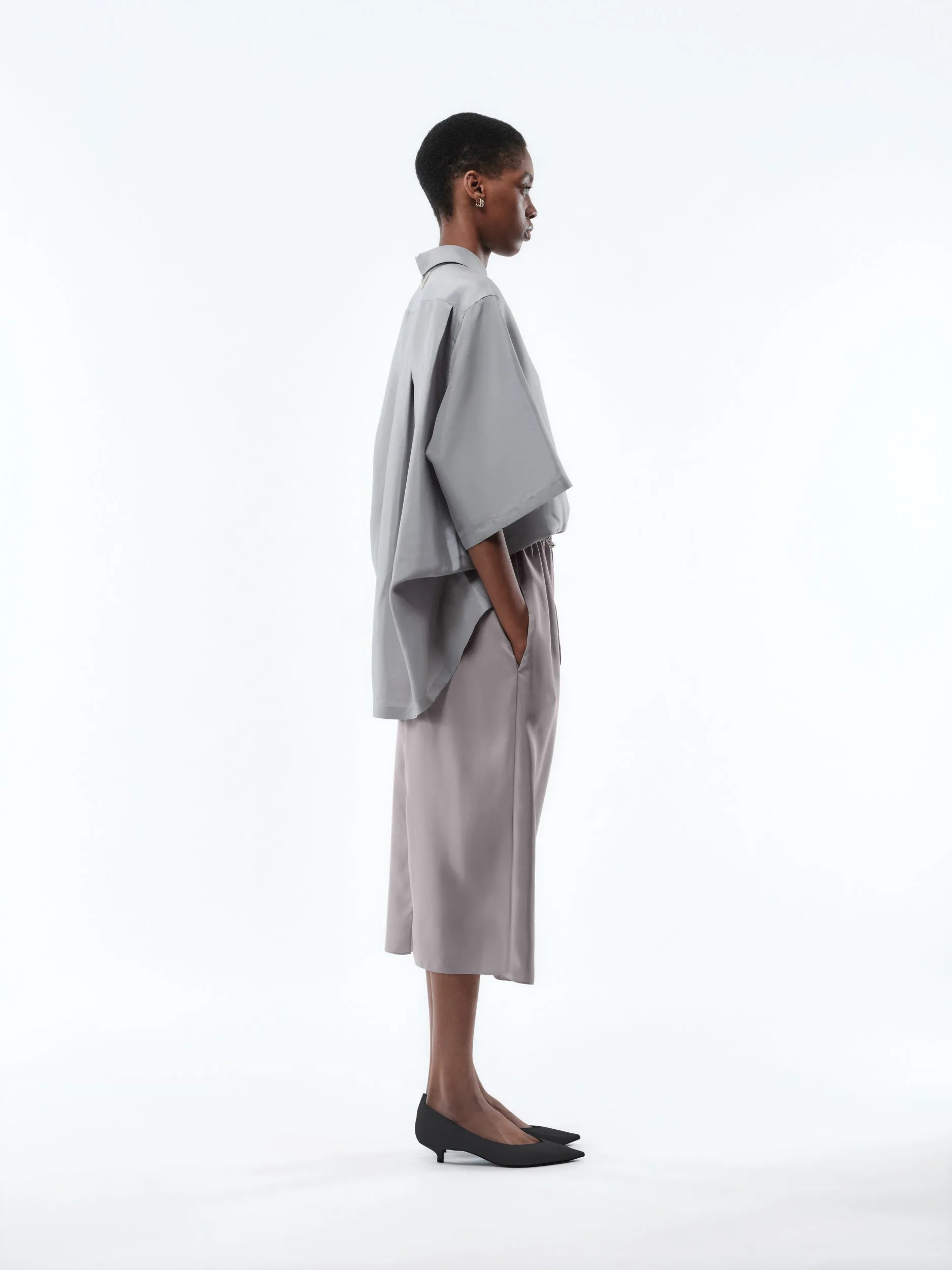 Chemise manches courtes en drap de soie sold by Carven product image thumbnail 3