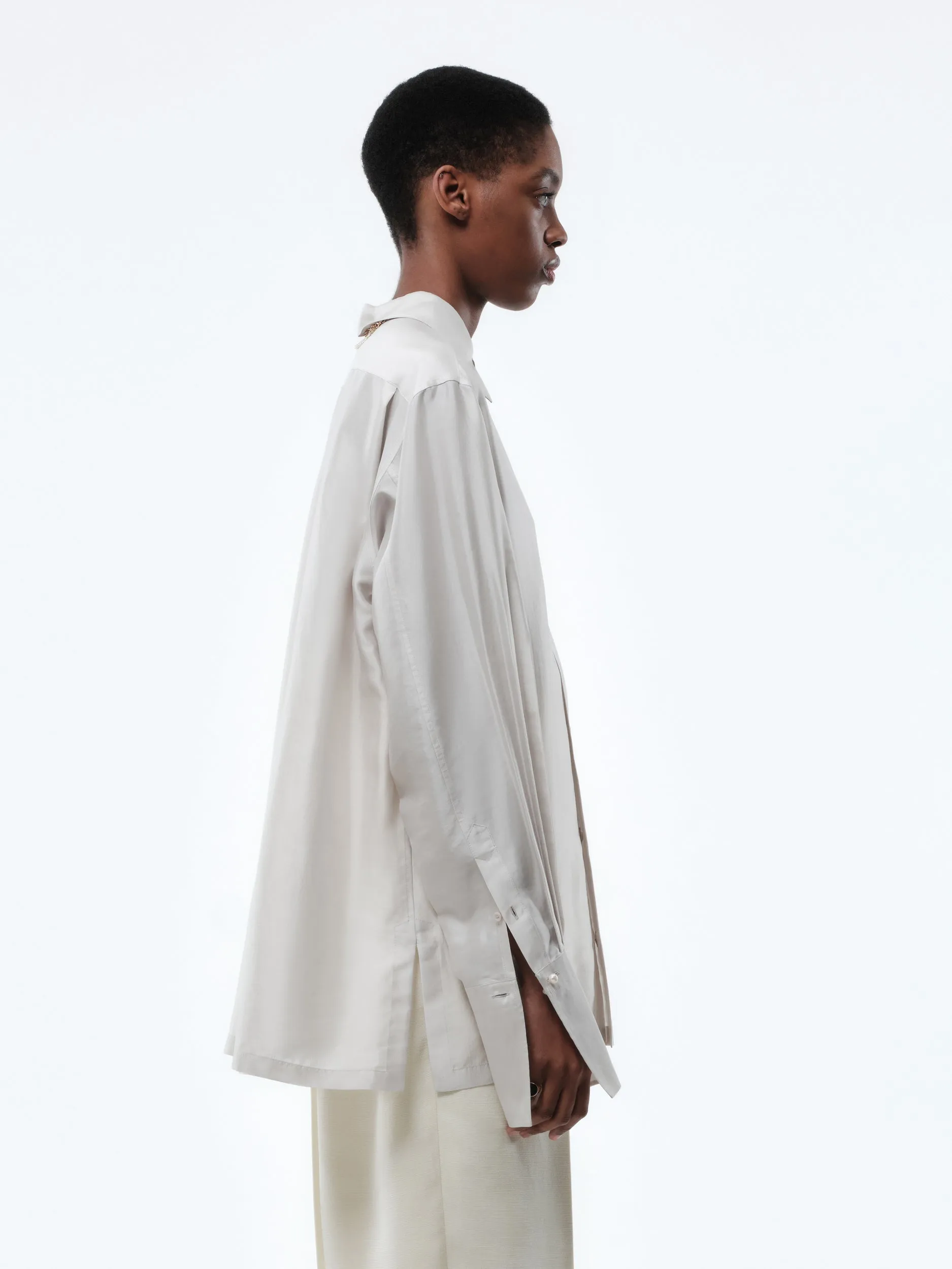 Chemise longue en drap de soie sold by Carven product image thumbnail 2