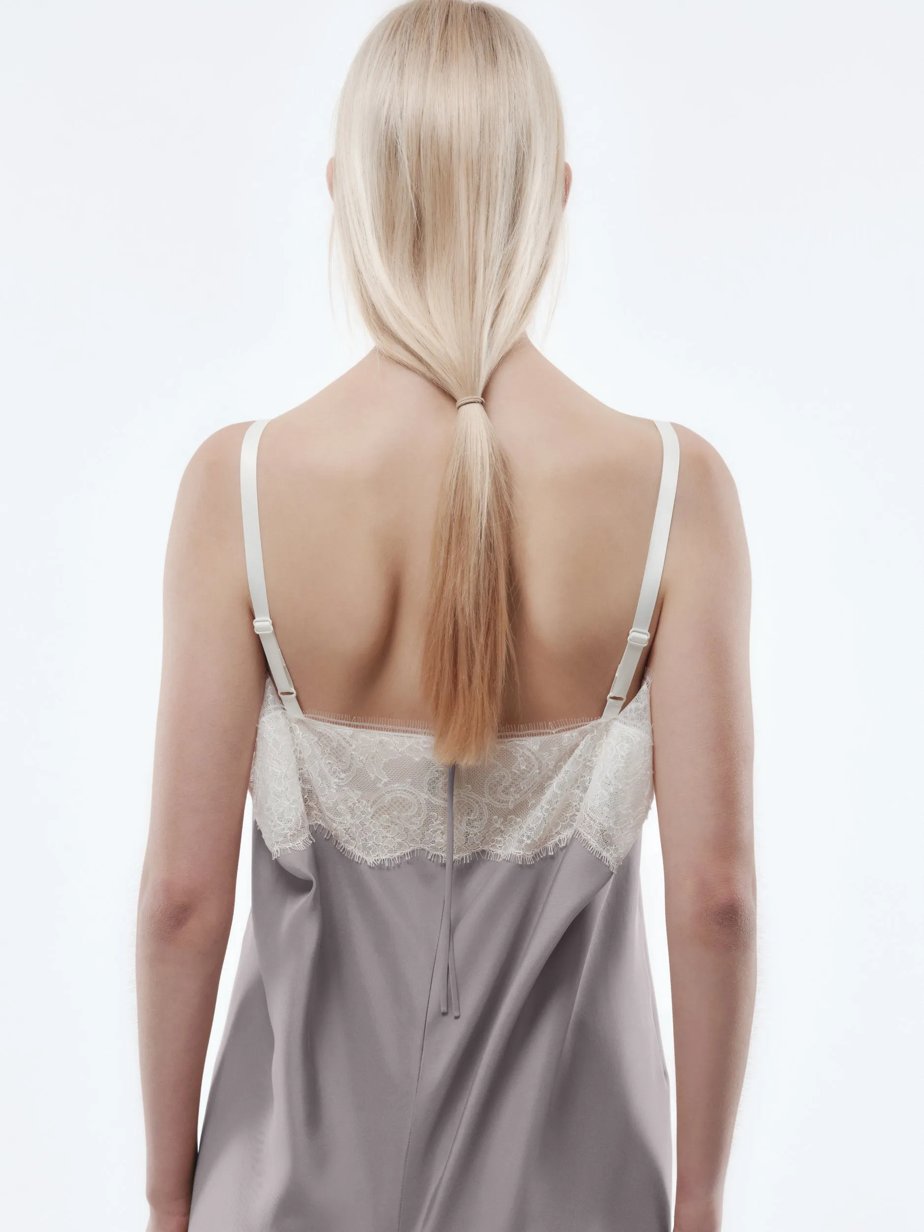 Robe en dentelle en soie habotai sold by Carven product image thumbnail 2