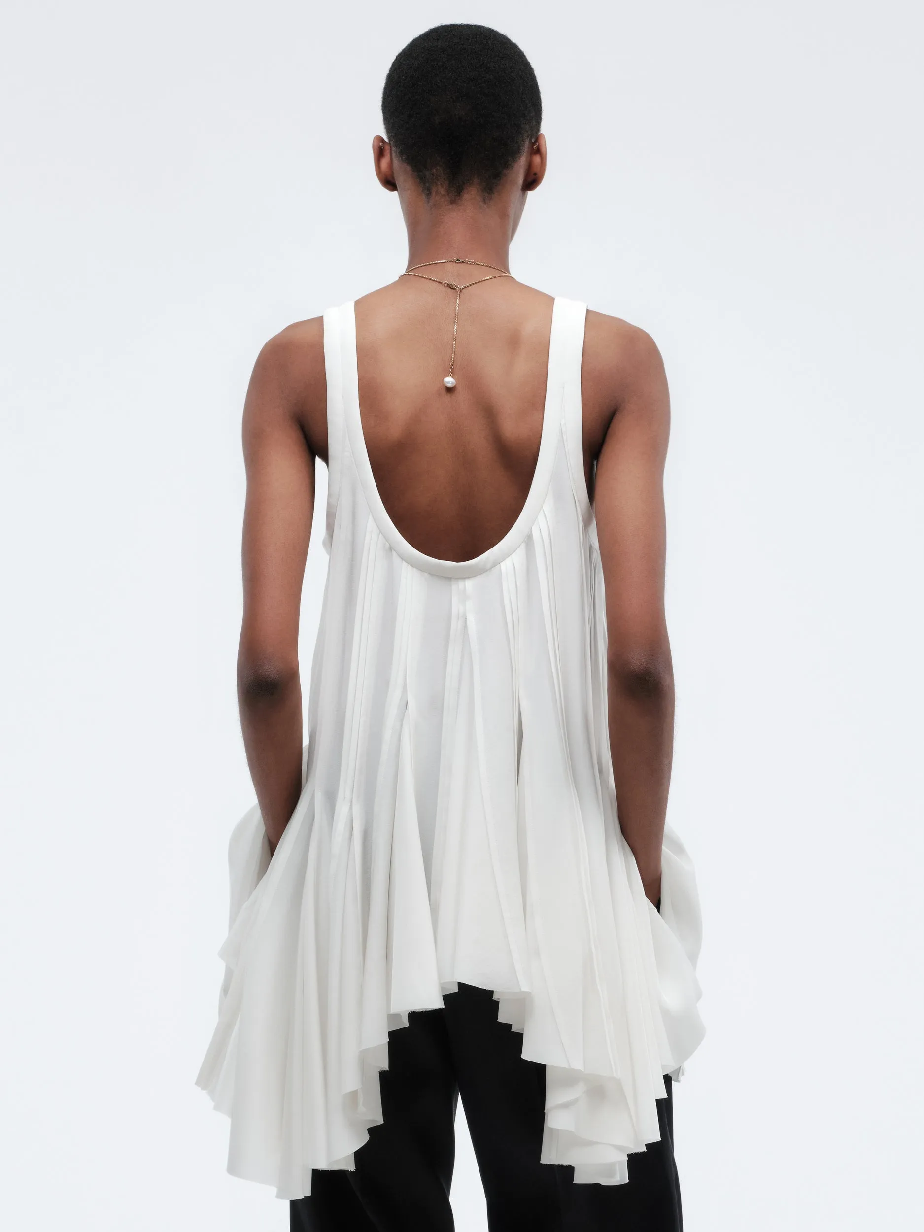 Haut plissé en crêpe de Chine sold by Carven product image thumbnail 2