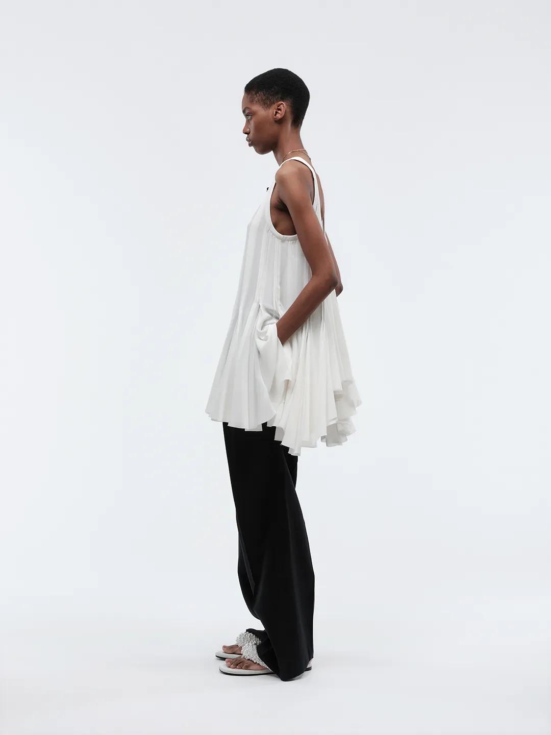 Haut plissé en crêpe de Chine sold by Carven product image thumbnail 4