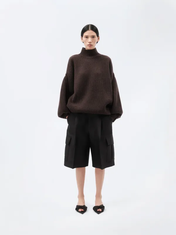 Bermuda cargo en toile de soie et laine made by Carven