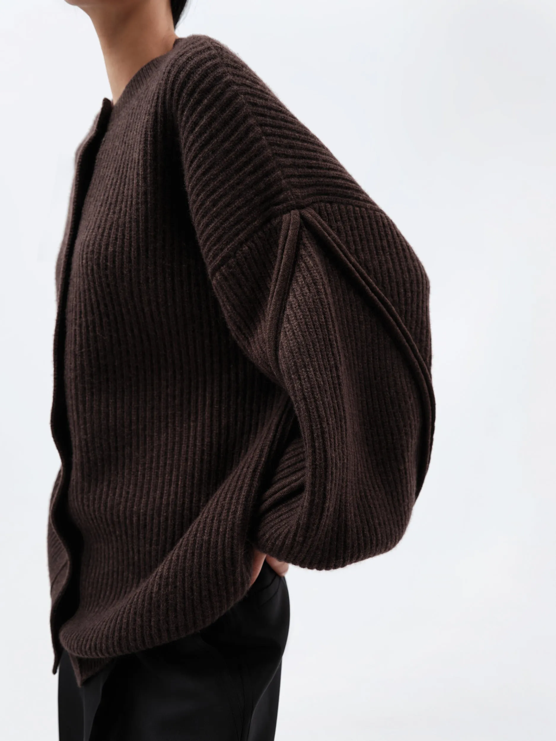 Cardigan oversize en cachemire côtelé épais sold by Carven product image thumbnail 2