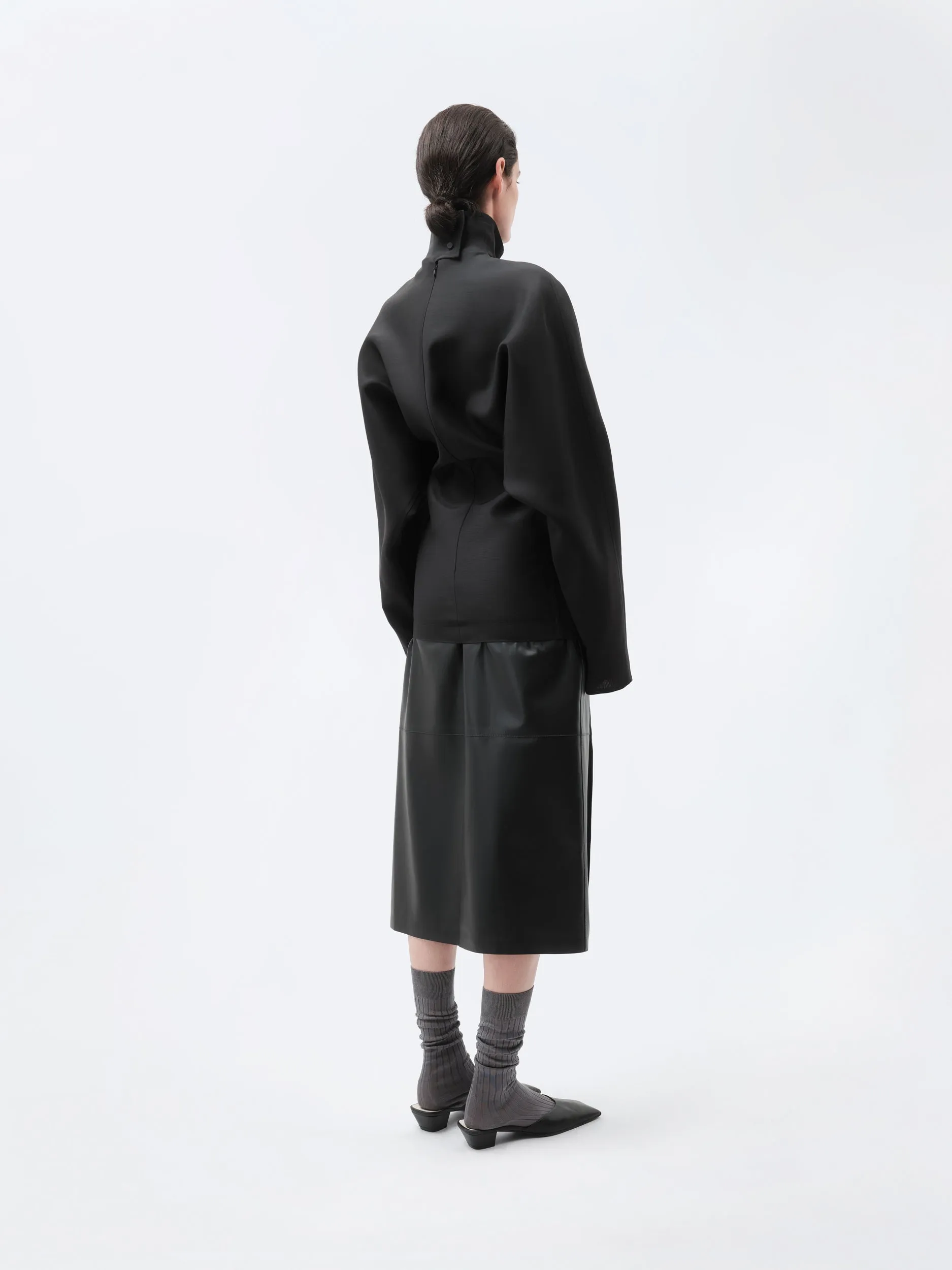 Blouse kimono en toile de soie et laine sold by Carven product image thumbnail 4