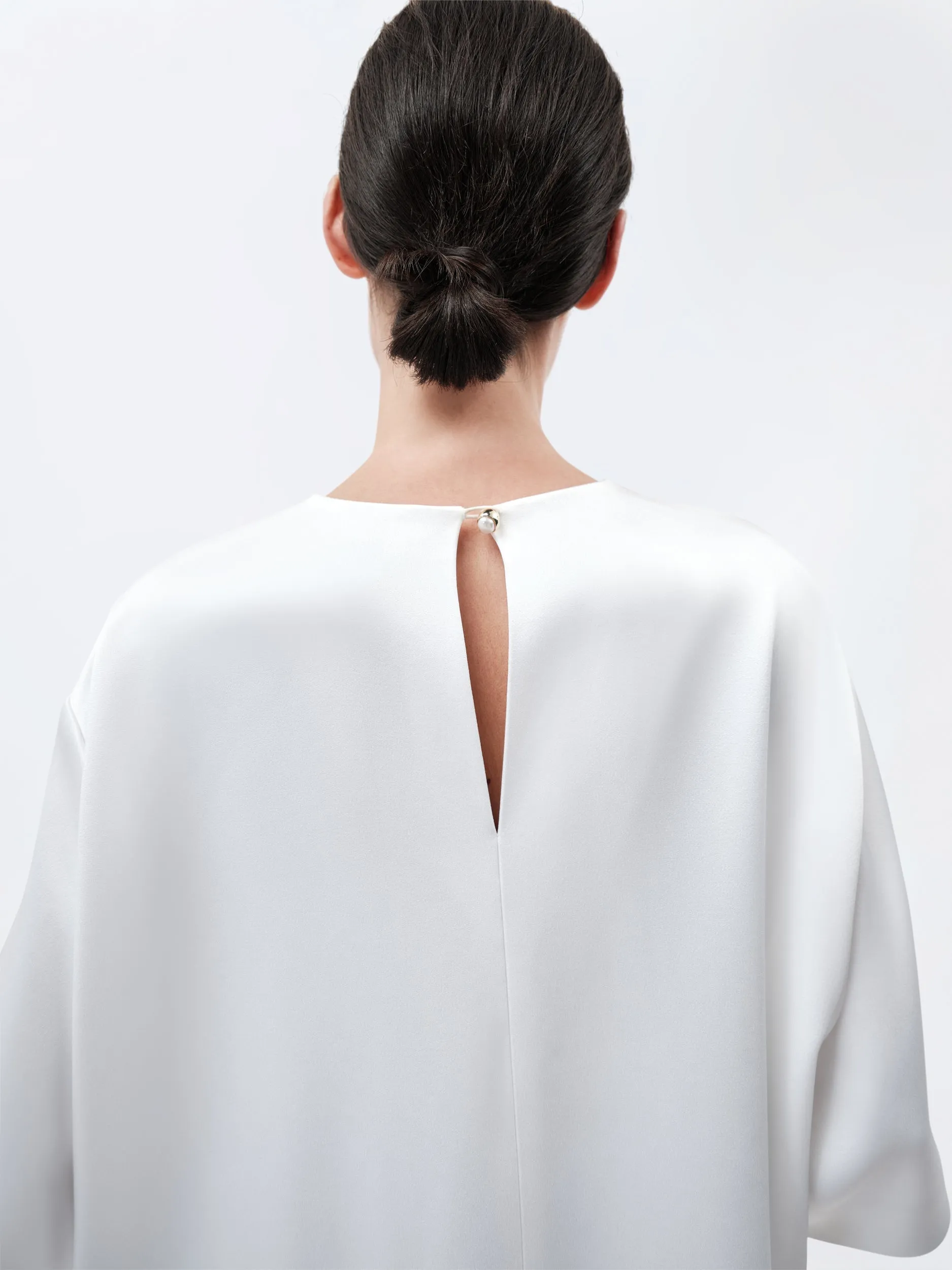 Robe t-shirt en satin double sold by Carven product image thumbnail 2