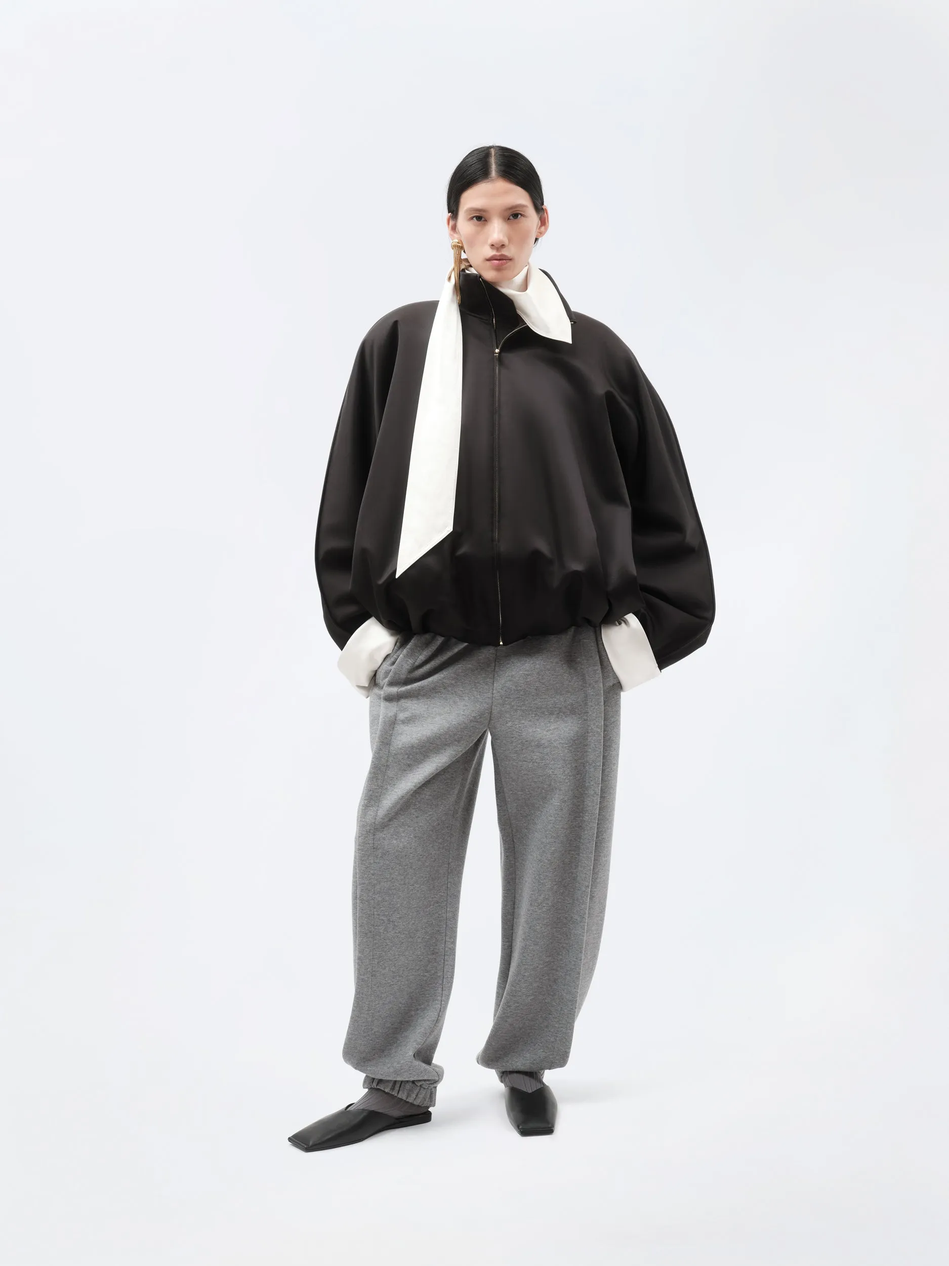 Blouson ouatiné en soie double sold by Carven