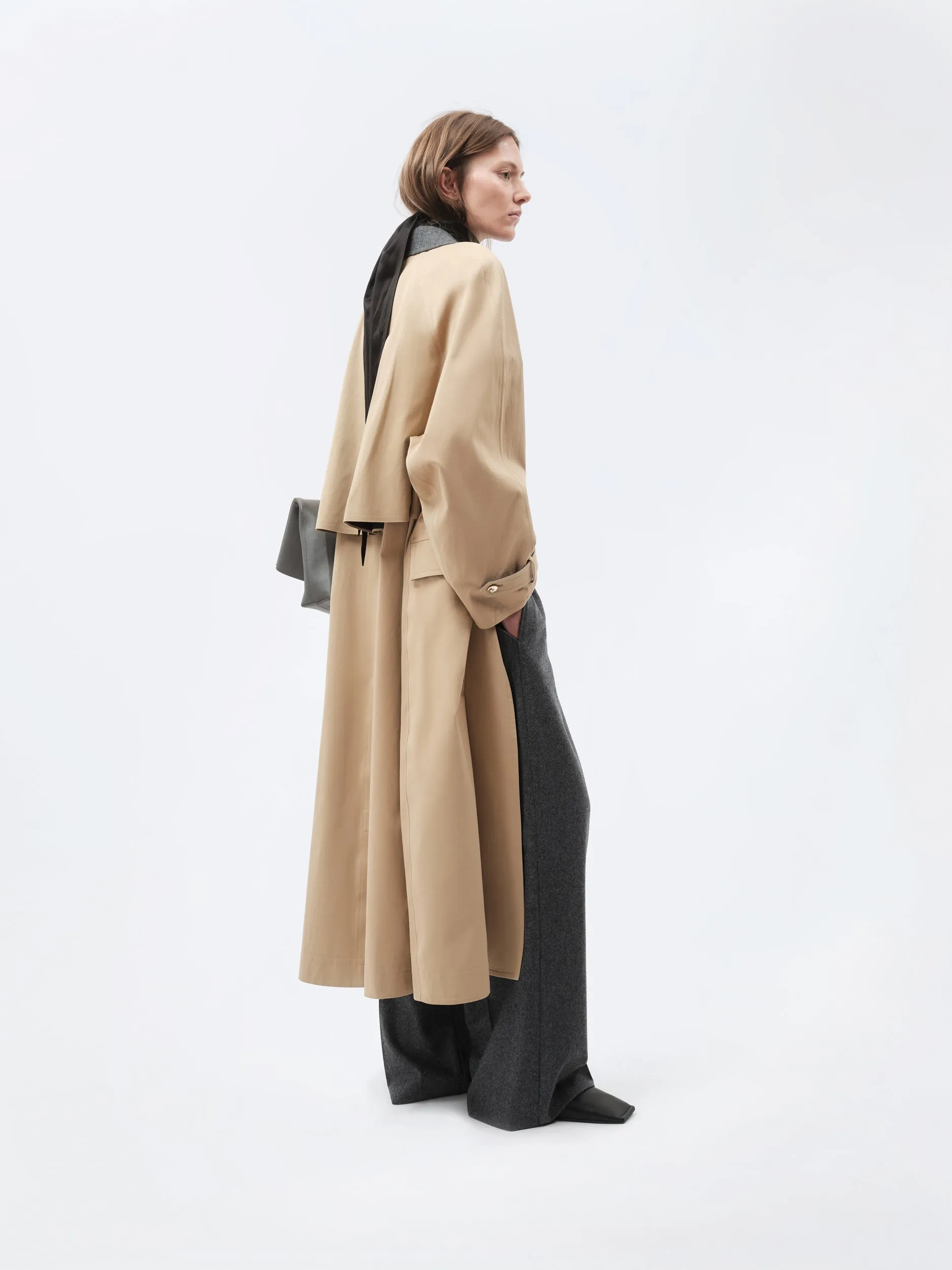 Pardessus en satin de coton et soie sold by Carven product image thumbnail 4