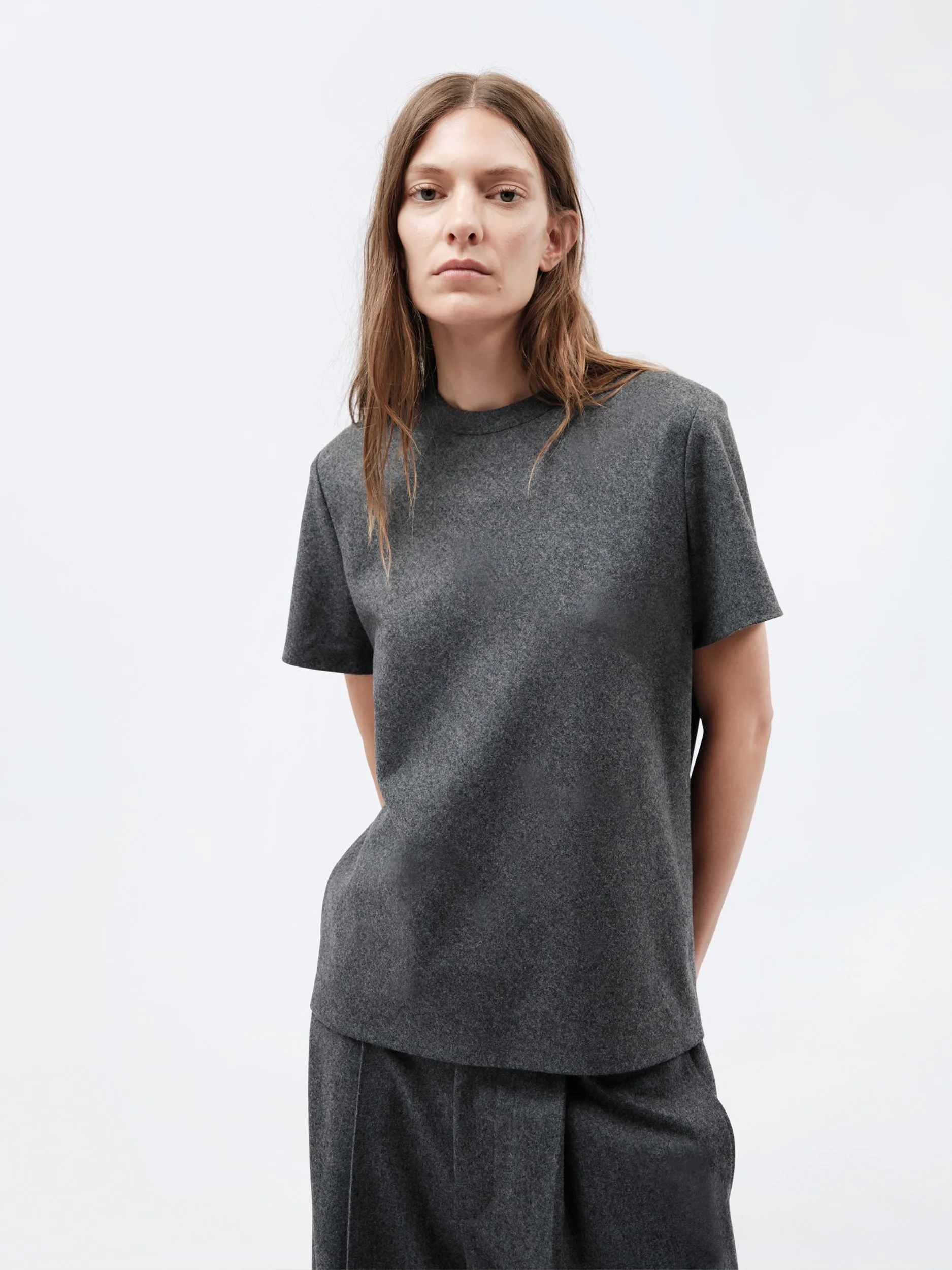 Top t-shirt ajusté en flanelle sold by Carven