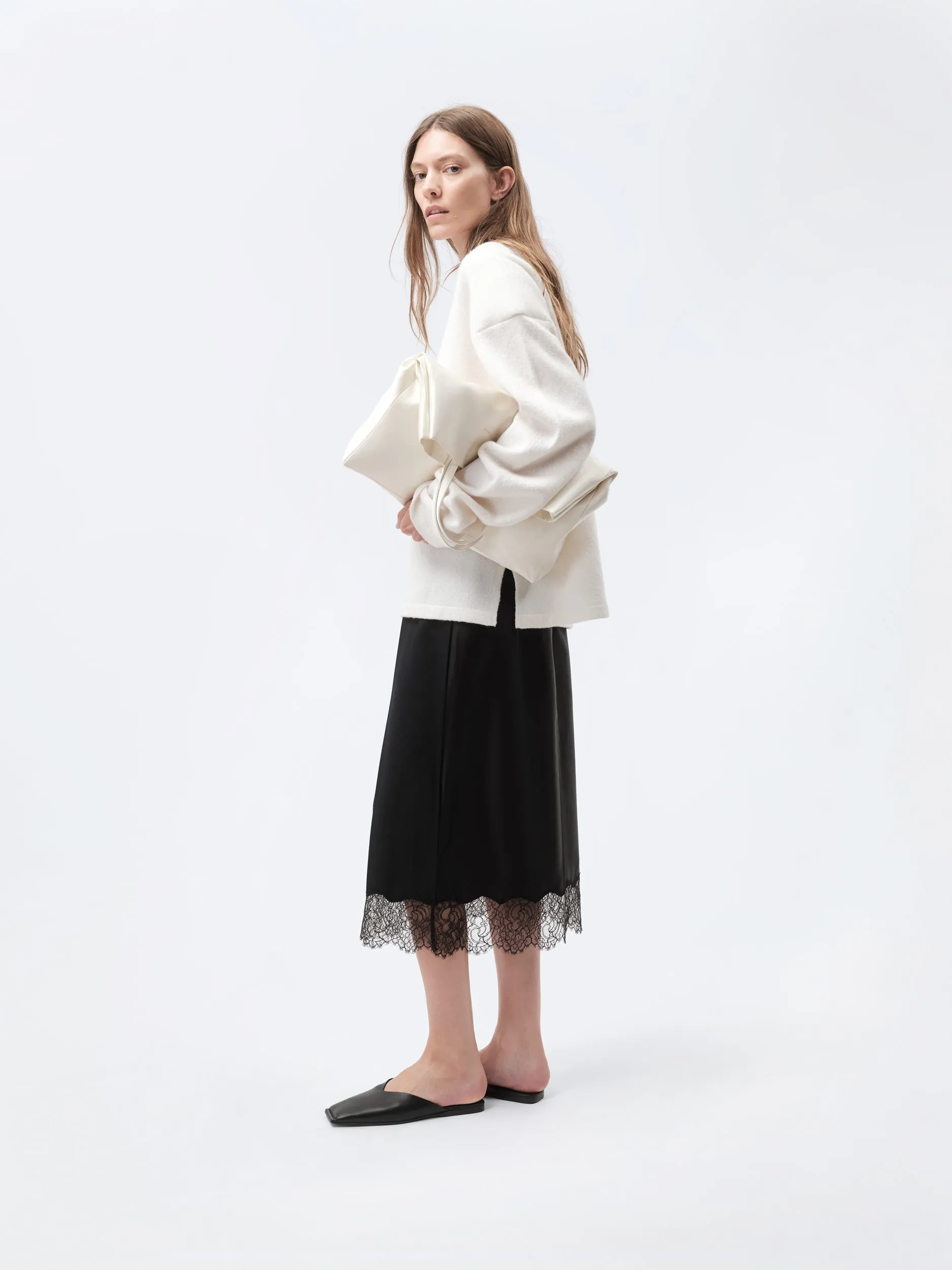 Pull raglan en laine bouillie sold by Carven product image thumbnail 3