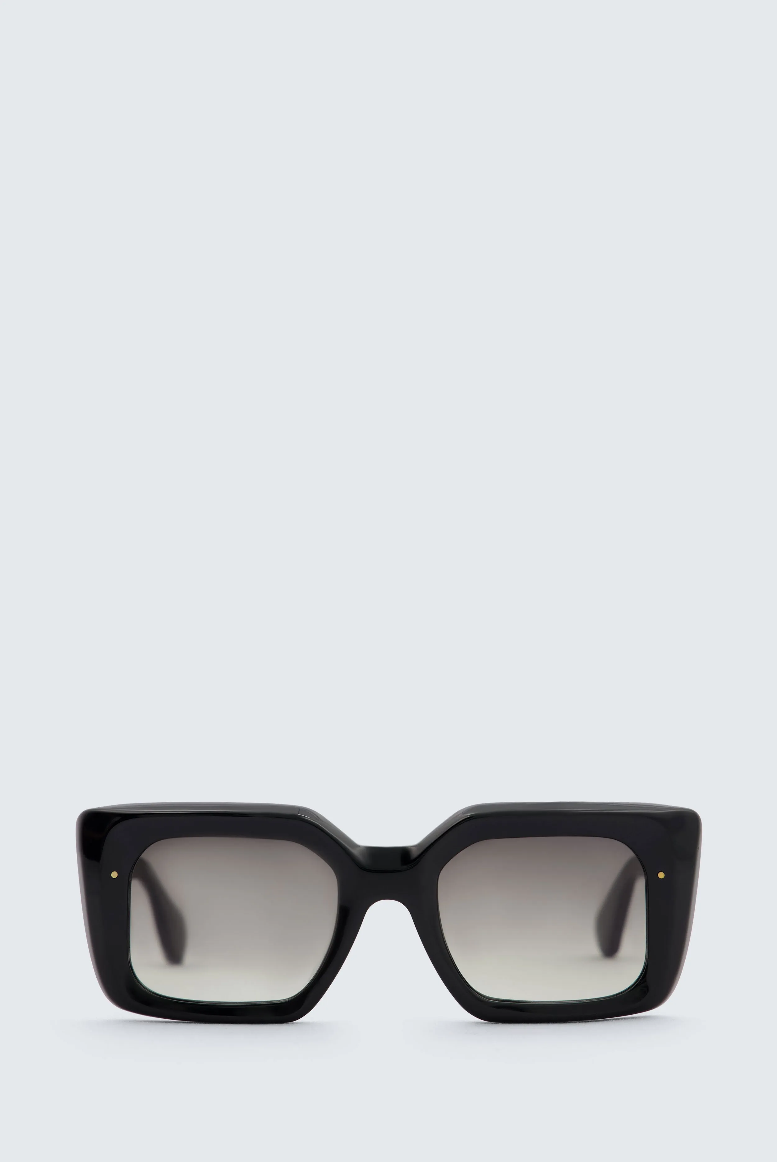 Lunettes de soleil Capucine sold by Carven