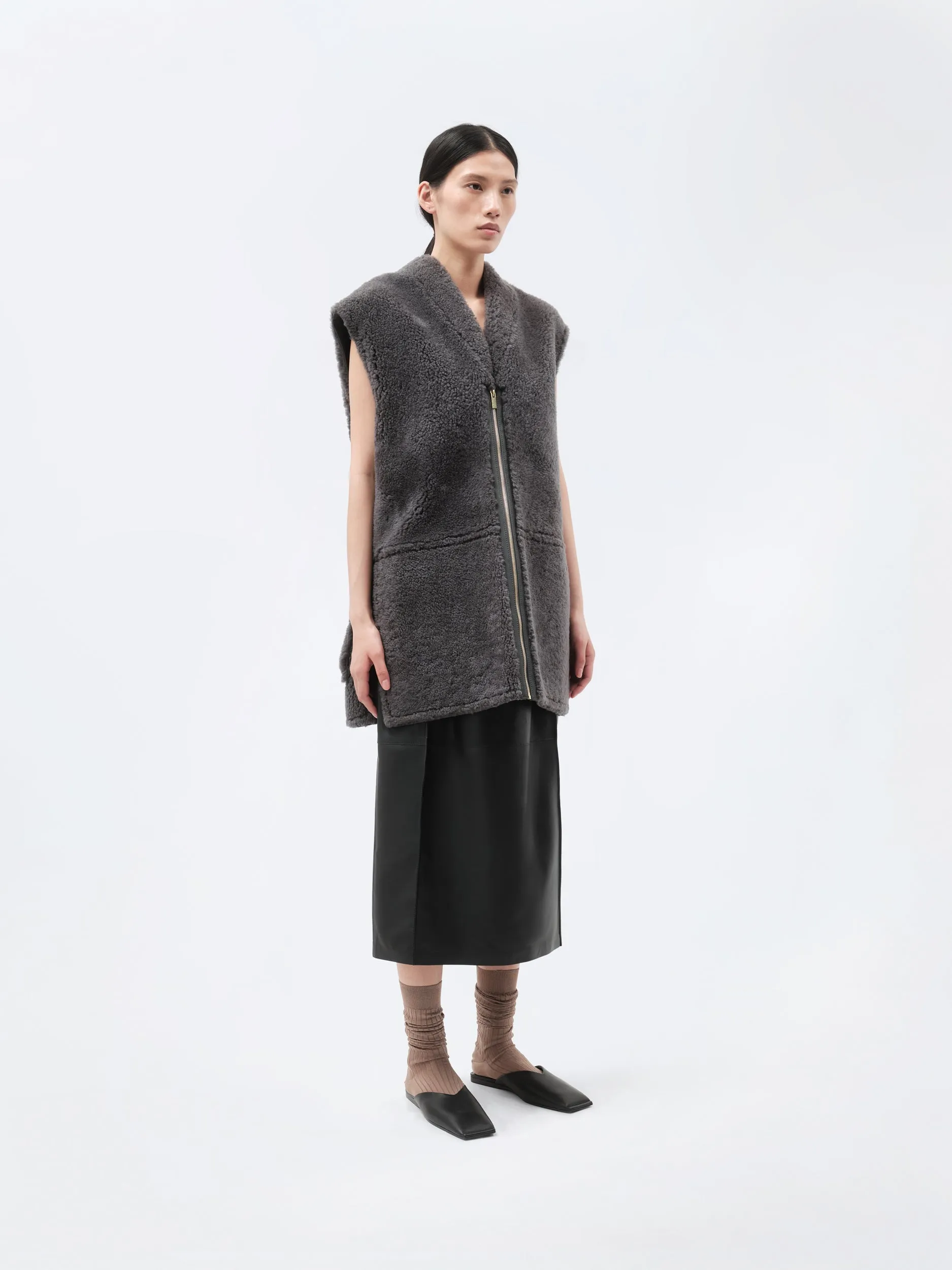 Veste sans manches en shearling bouclé sold by Carven product image thumbnail 5