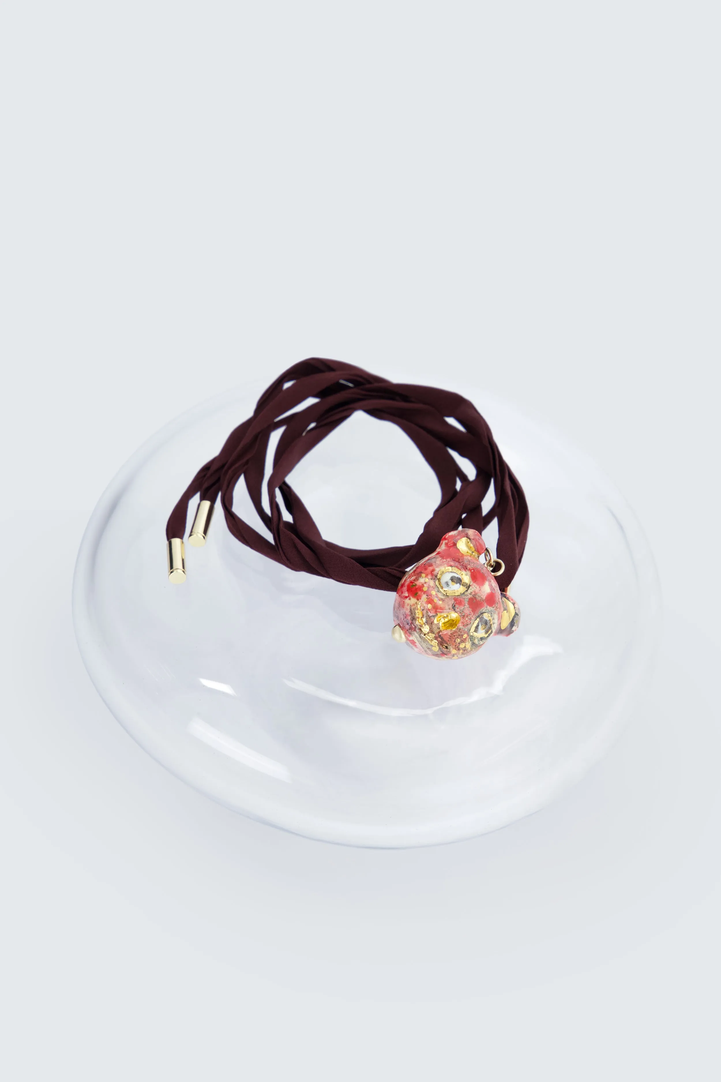 Little Heads par Sylvie Auvray sold by Carven