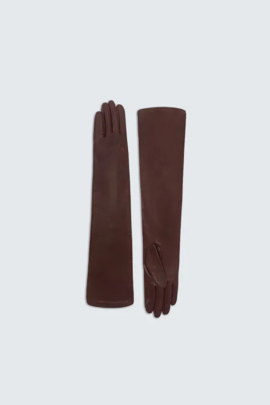 Gants longs en cuir d'agneau souple made by Carven