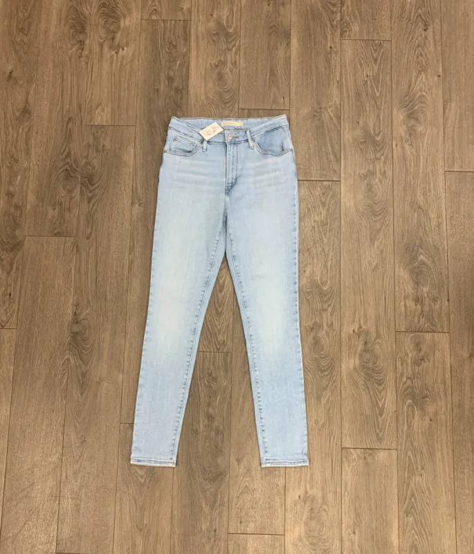 Levis Jeans  Size Small sold by CC Boutique