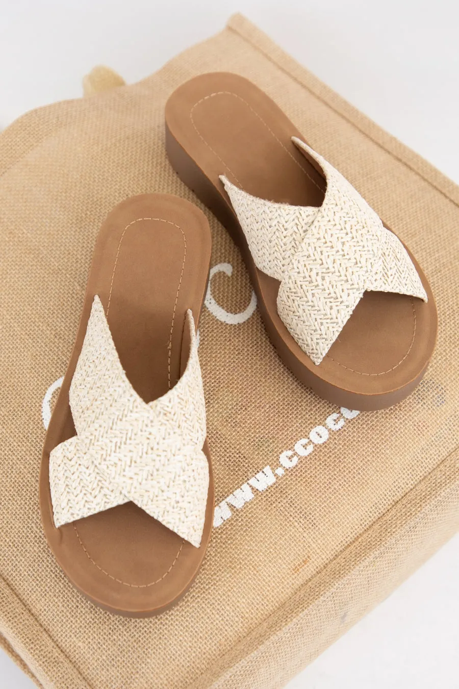 LUCY_W sold by CCOCCI product image thumbnail 2