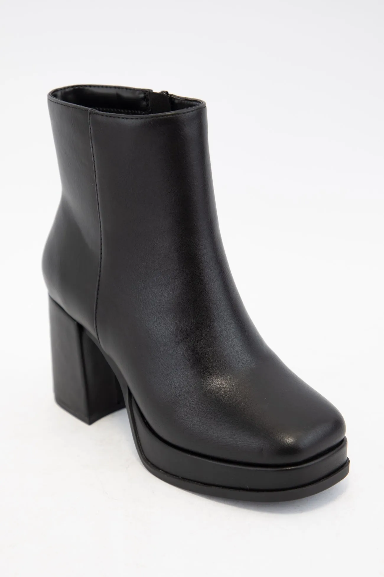 GRAHAM sold by CCOCCI