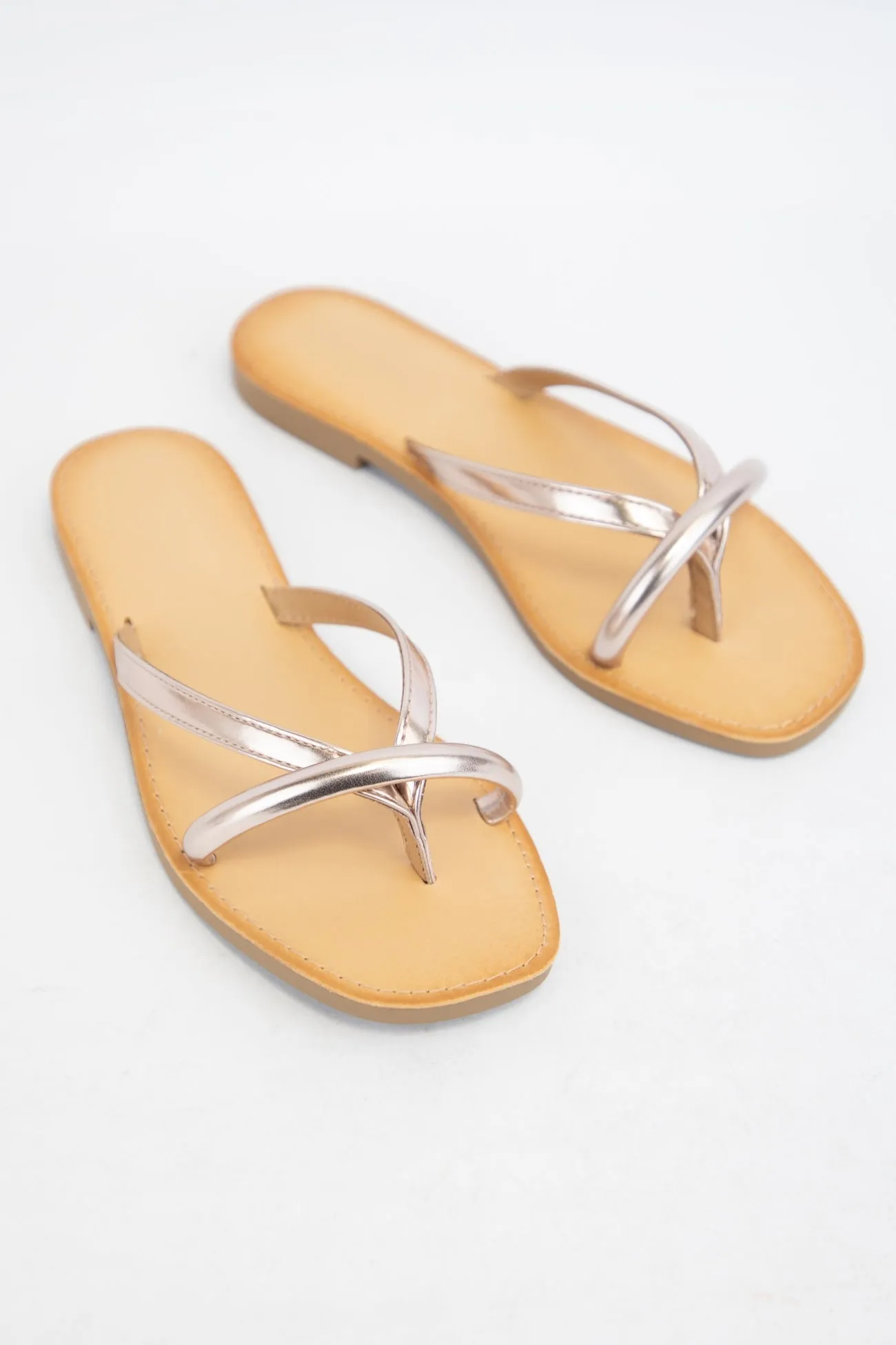 AROUND_W sold by CCOCCI