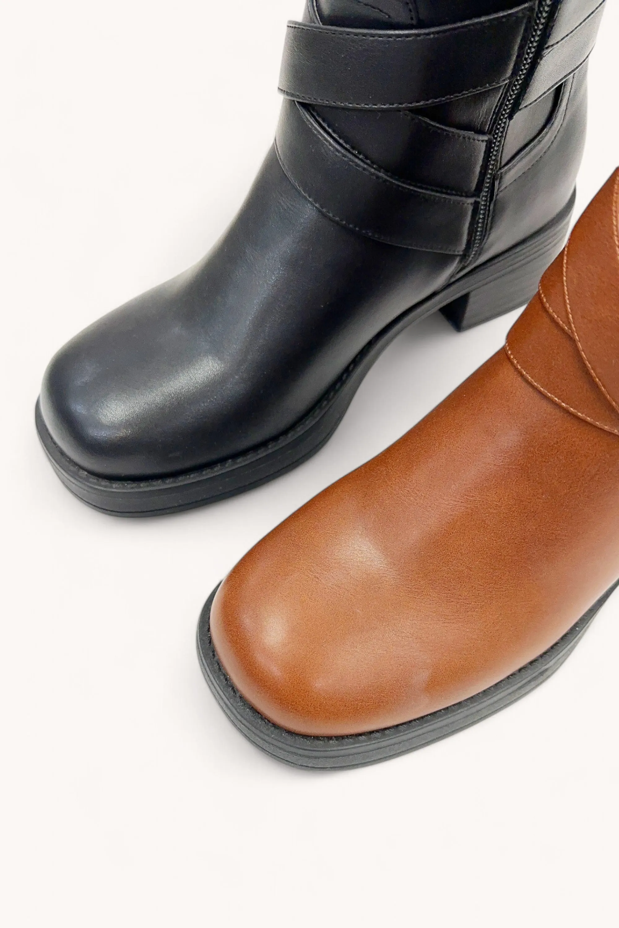 BERLIN-28 sold by CCOCCI product image thumbnail 4