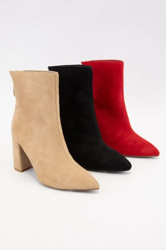 NYRA-02_A sold by CCOCCI