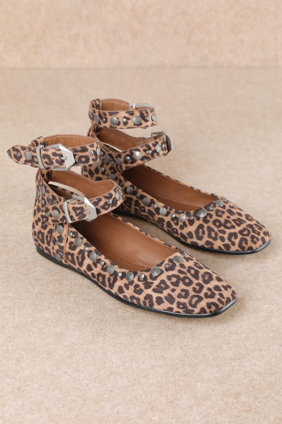 VELORA sold by CCOCCI product image thumbnail 2