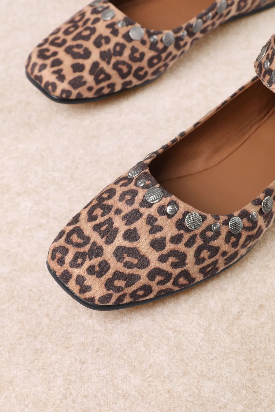 VELORA sold by CCOCCI product image thumbnail 3