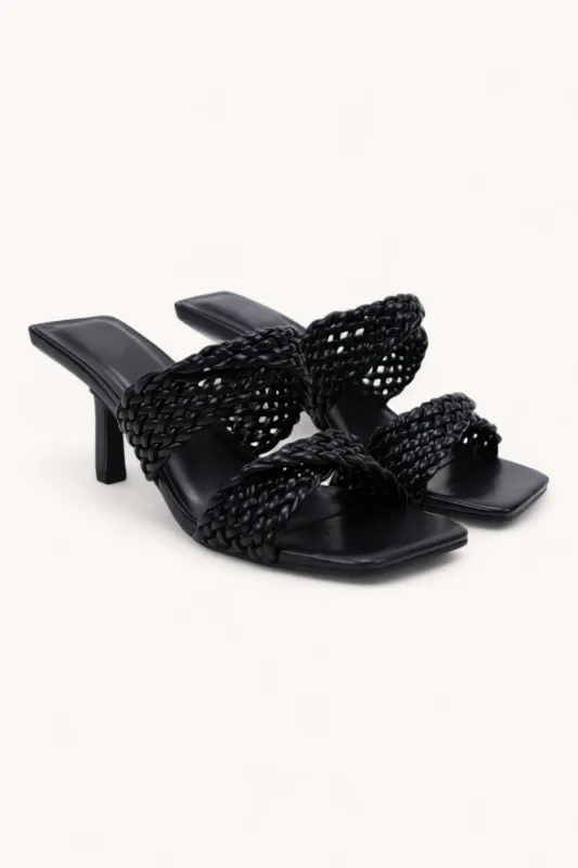 JARAH_BK sold by CCOCCI