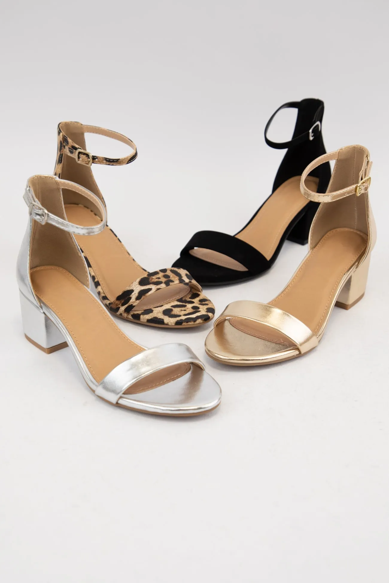 WEEKEND_2025 sold by CCOCCI