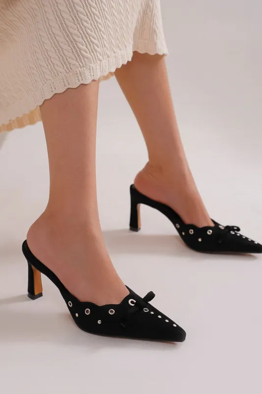 TRINEE-02 sold by CCOCCI