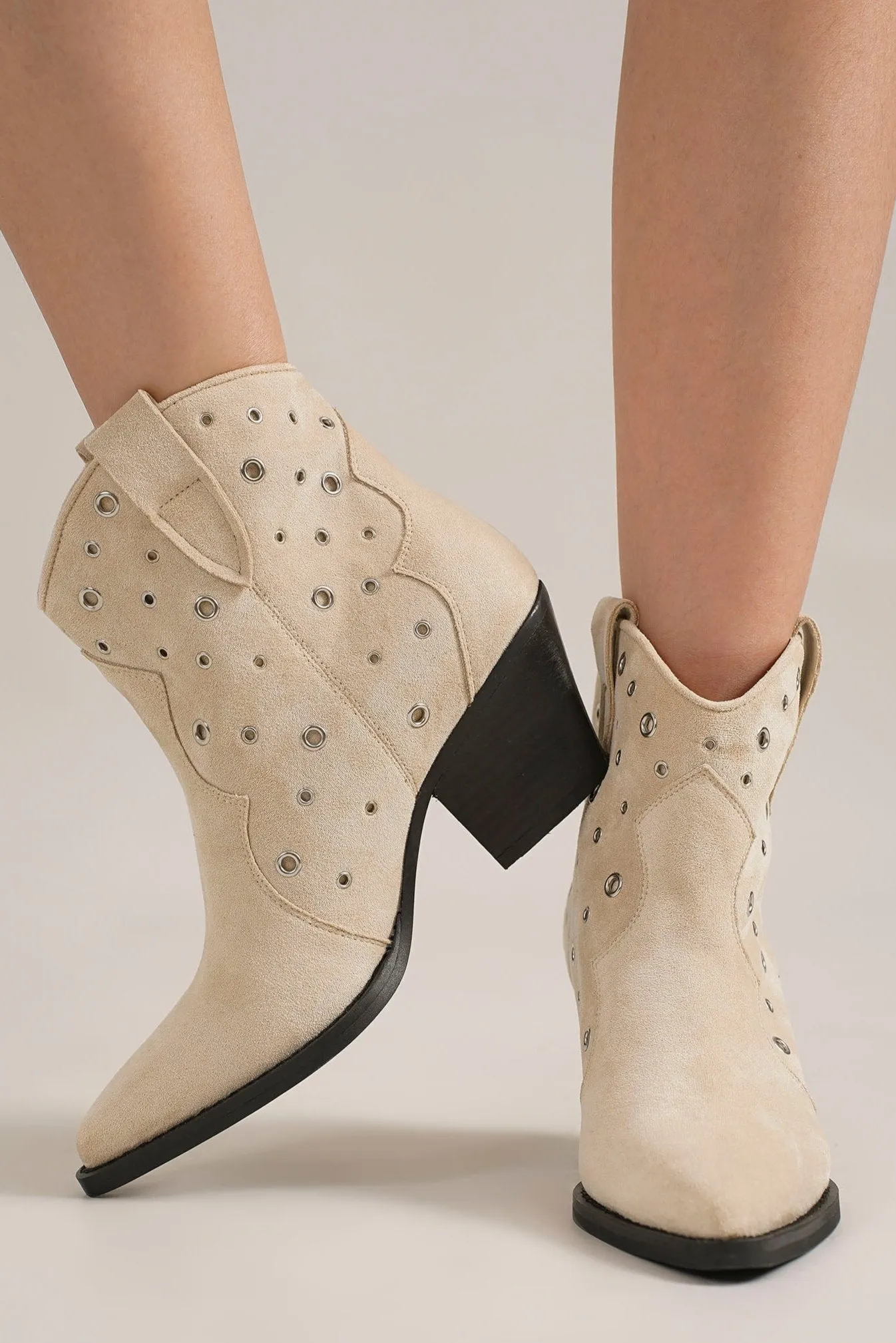 VACA-09 sold by CCOCCI